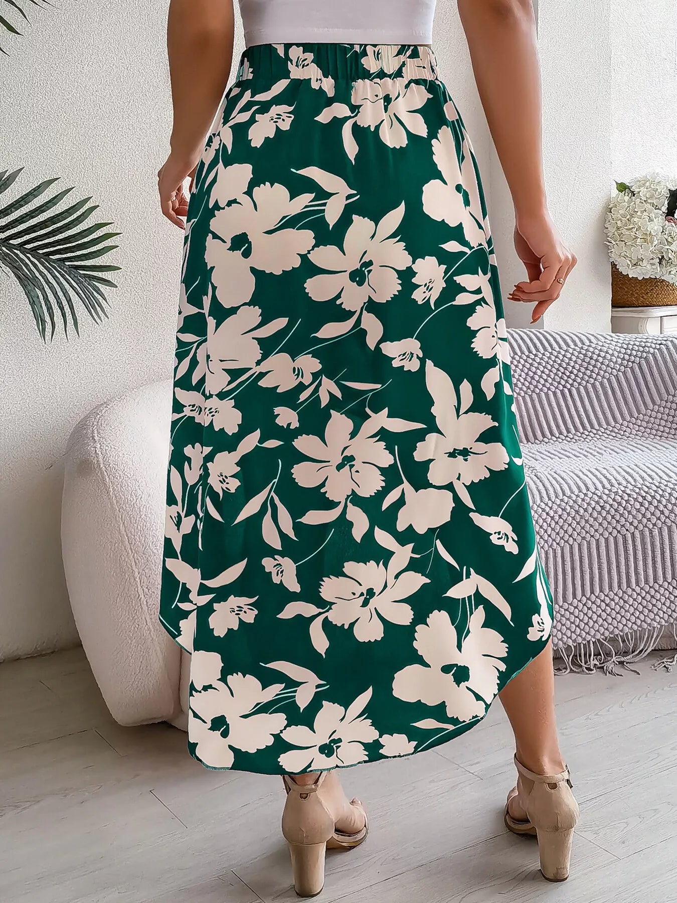Floral Ruffle Hem Asymmetrical Skirt