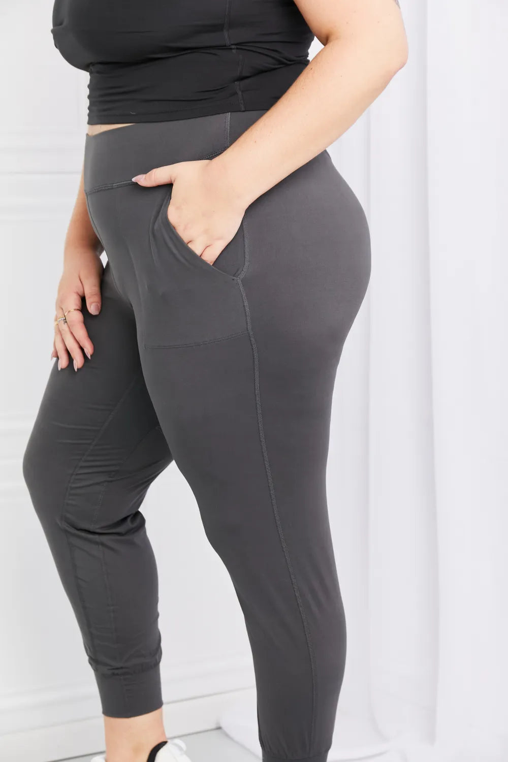 Pocketed High-Waist Pants in Charcoal