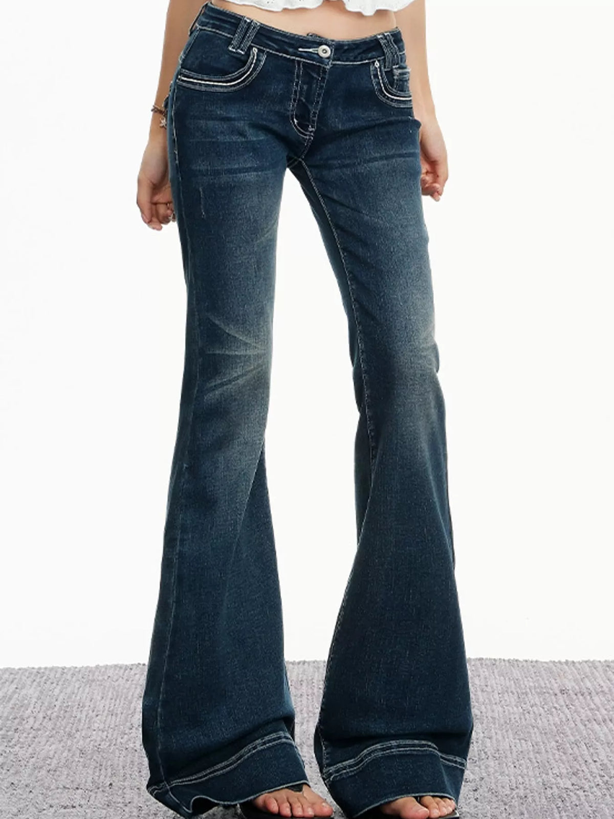 Low-Rise Flared Jeans with Contrast Stitching in Vintage Blue
