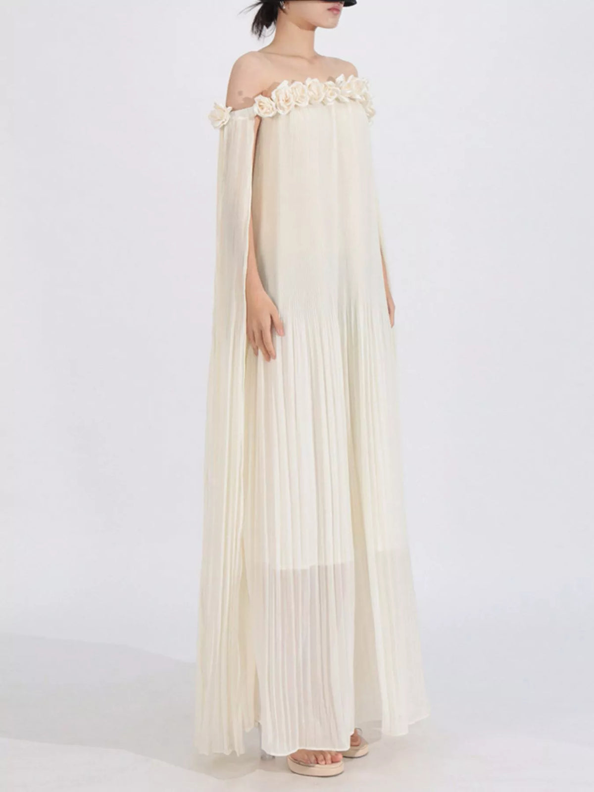 Off-Shoulder Pleated Floral Maxi Dress