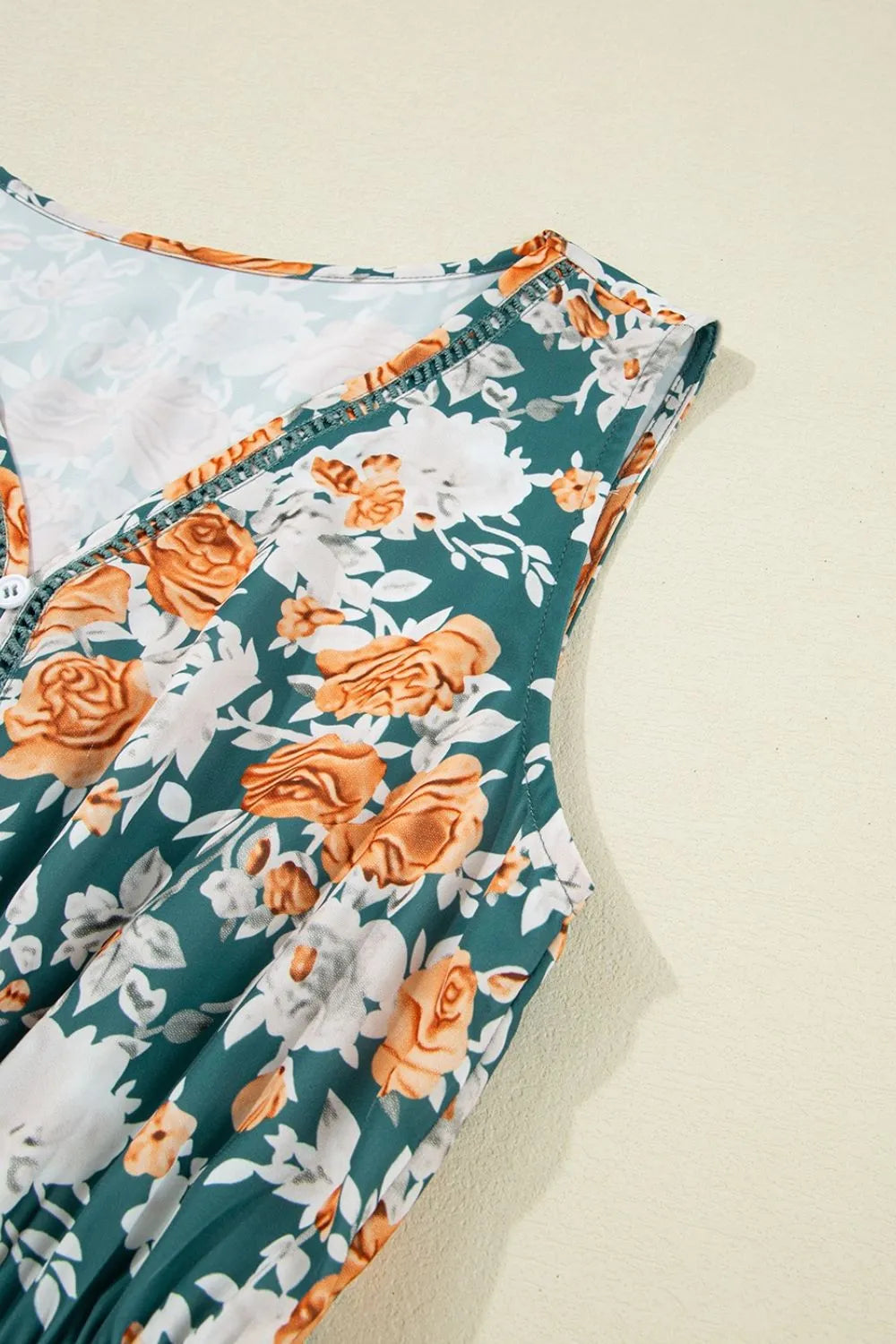 Trimmed V-Neck Tie Waist Dress in Floral