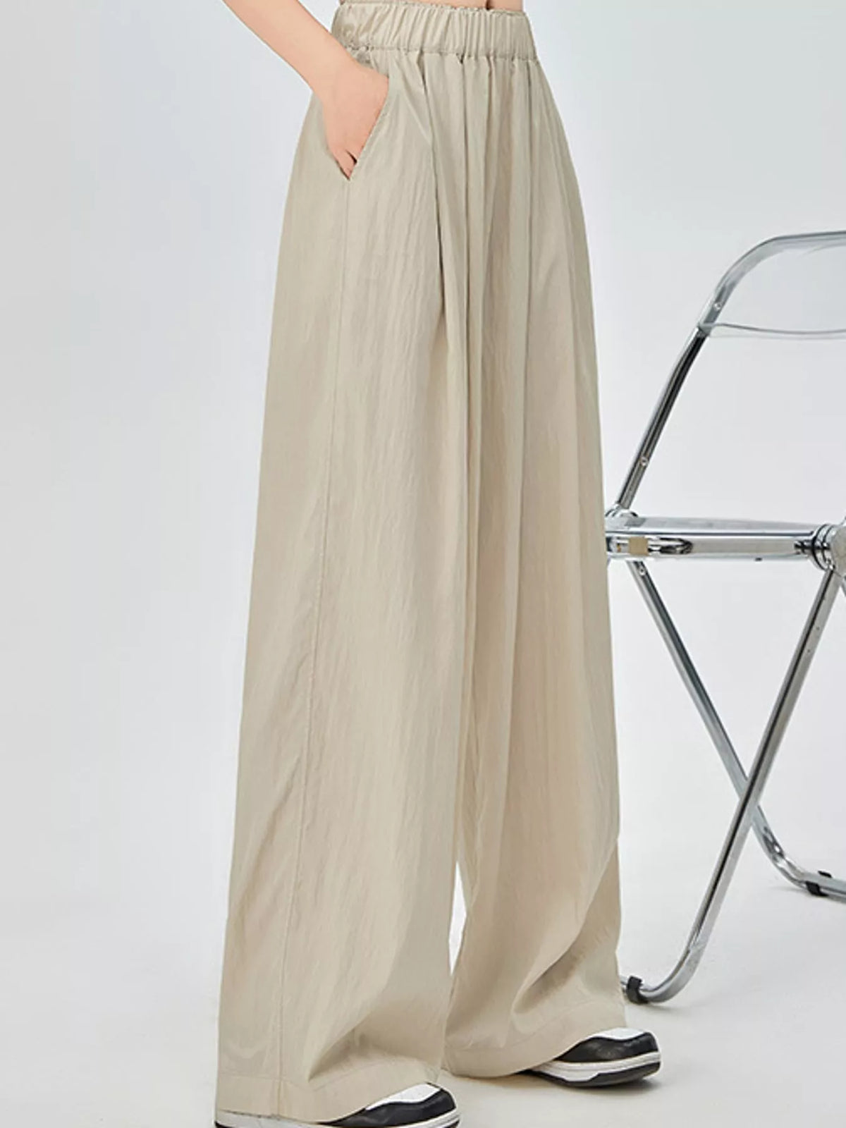 High-Waisted Loose Fit Wide-Leg Pants