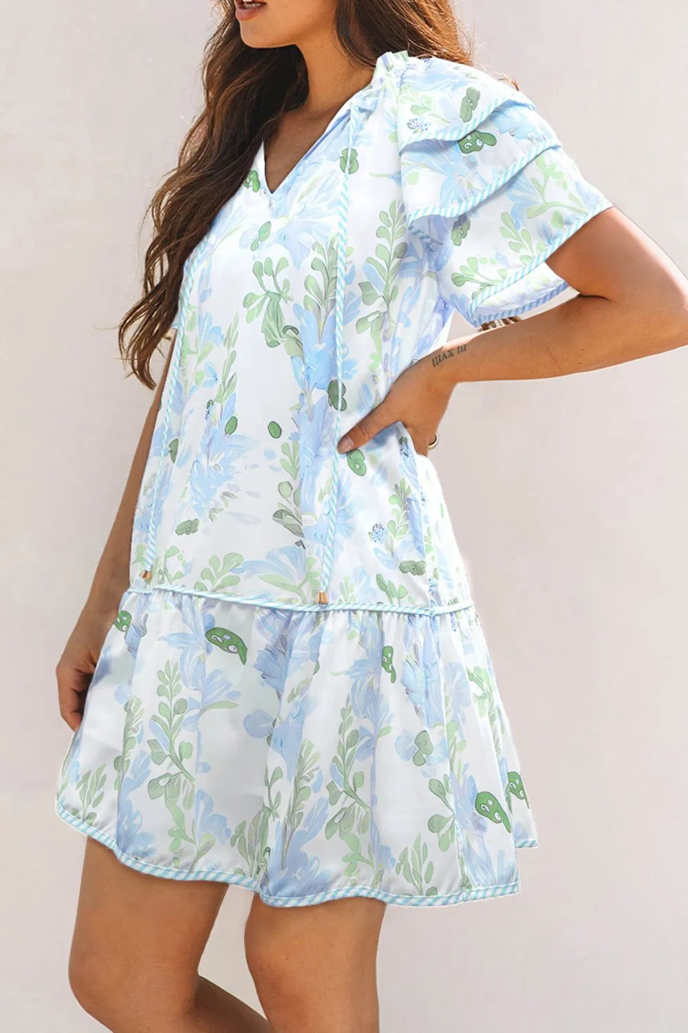 Floral Contrast-Edge Mini Dress