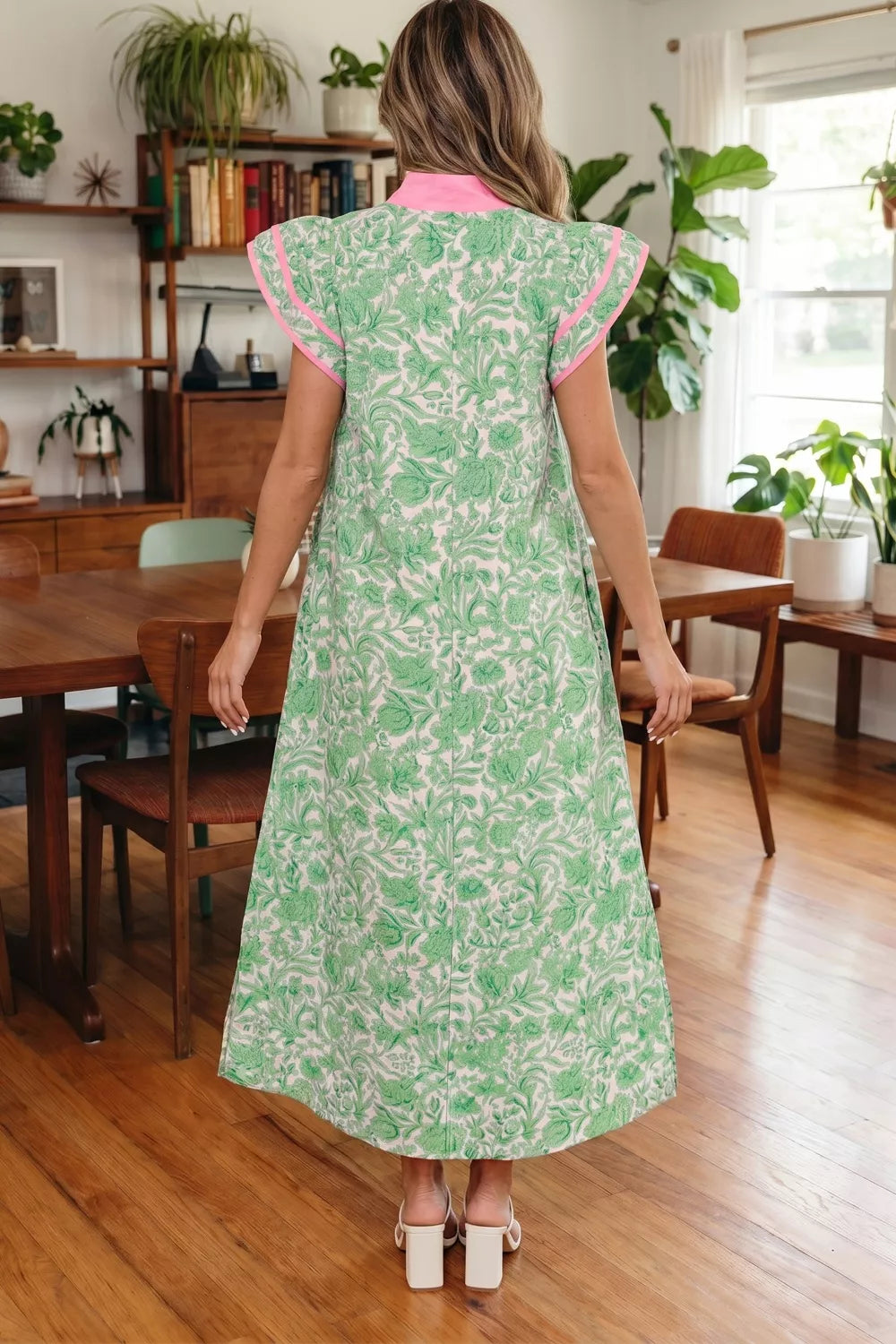 Flutter Sleeve Floral Midi Dress in Gum Leaf