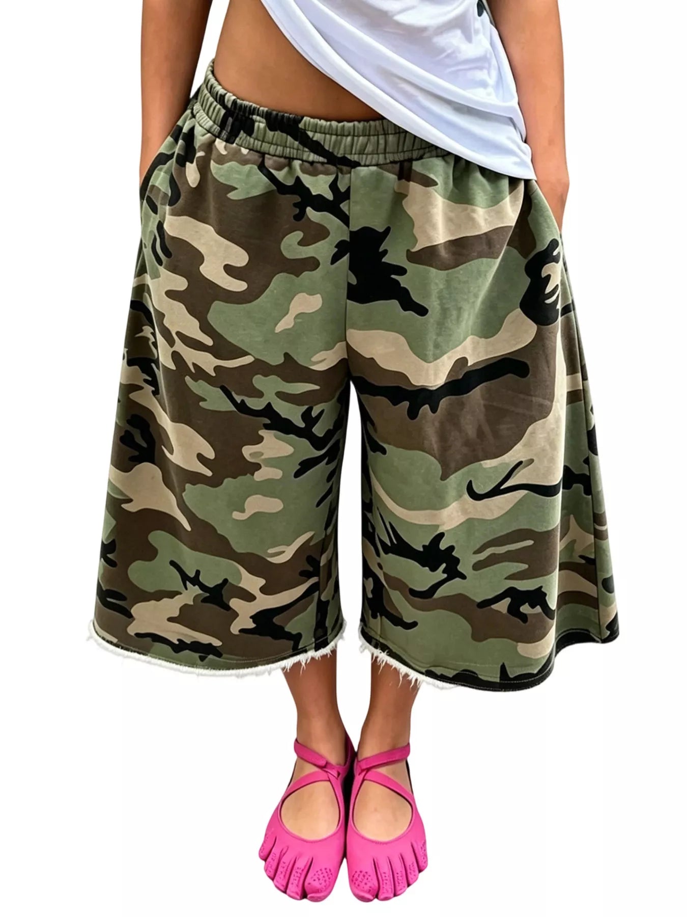 Wide-Leg Cropped Sweatpants with Raw Hem
