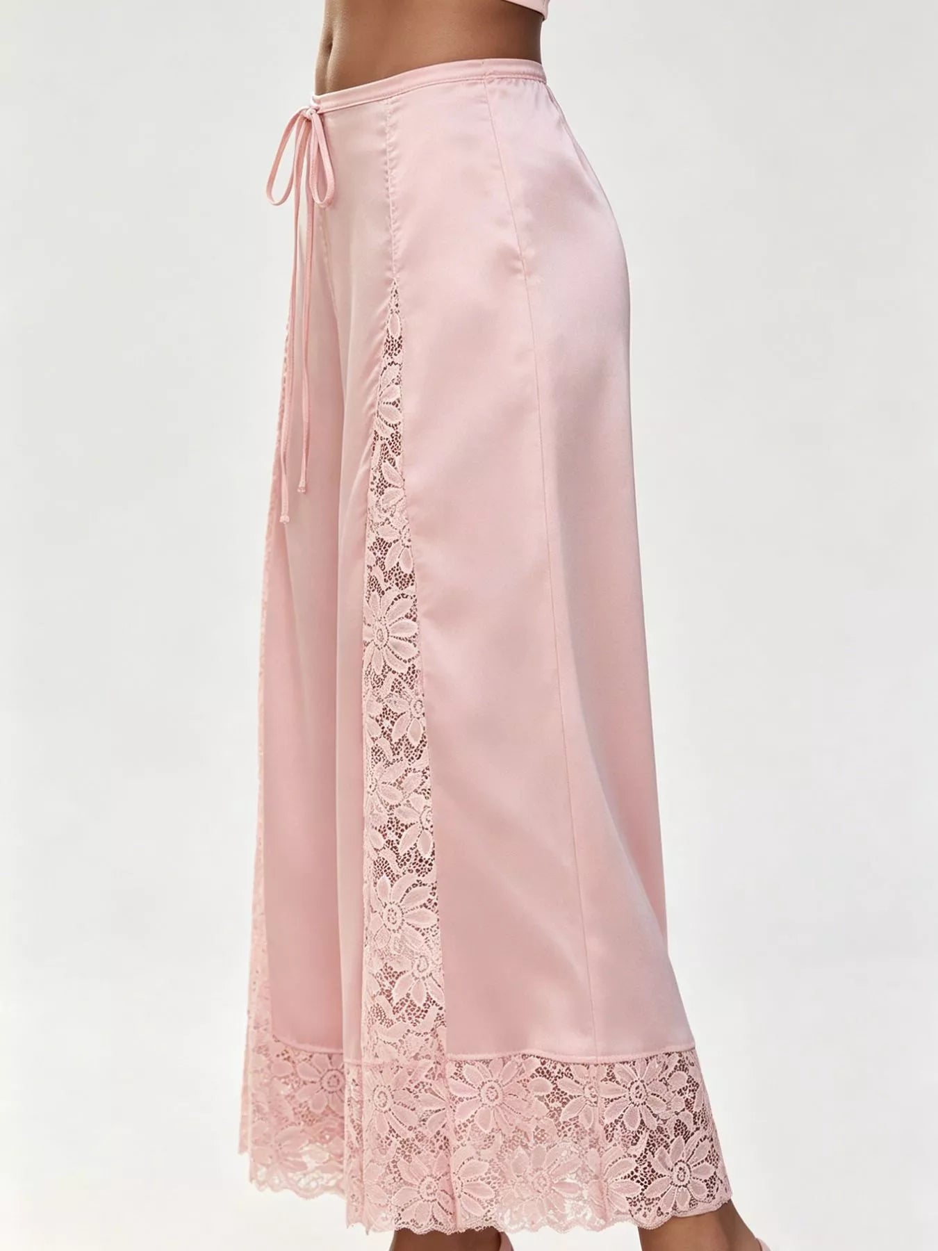 Lace-Trim Wide-Leg Cropped Pants