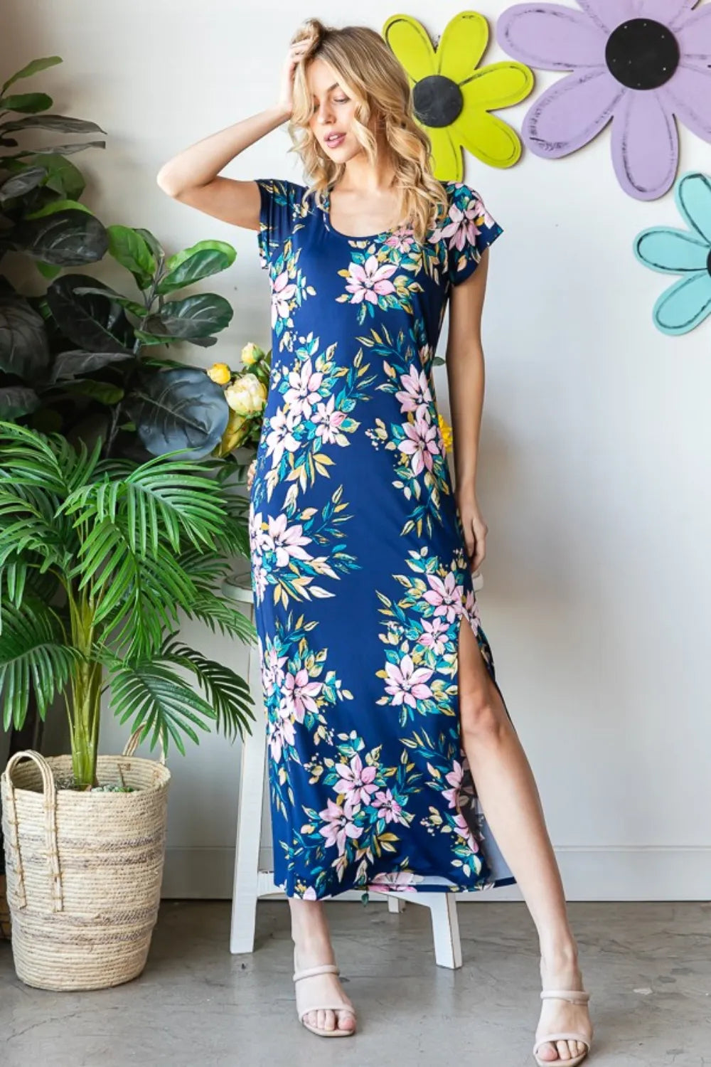 Floral Short Sleeve Slit Dress in Navy Multi