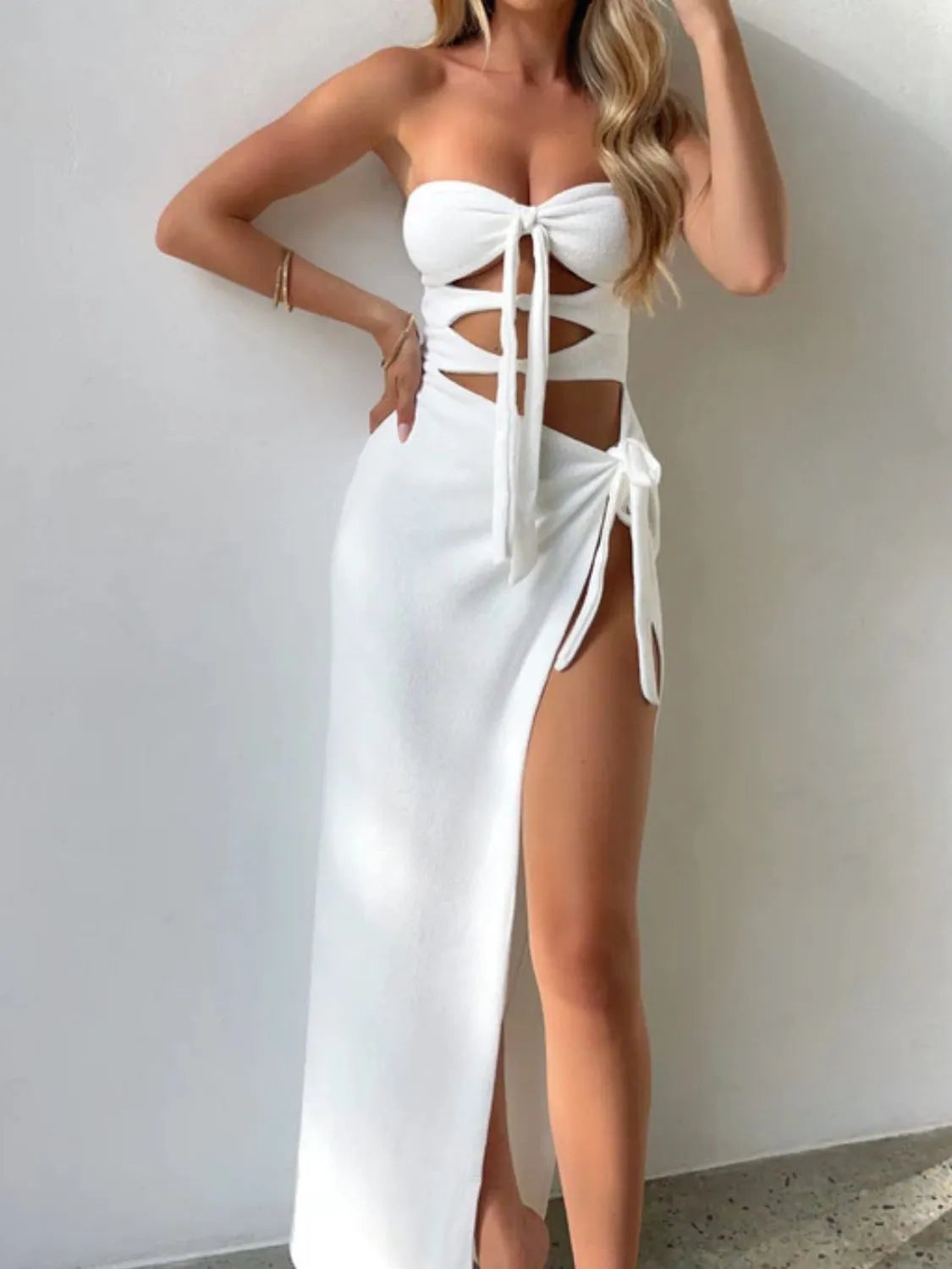 Cutout Split Sweetheart Neck Tube Dress in White