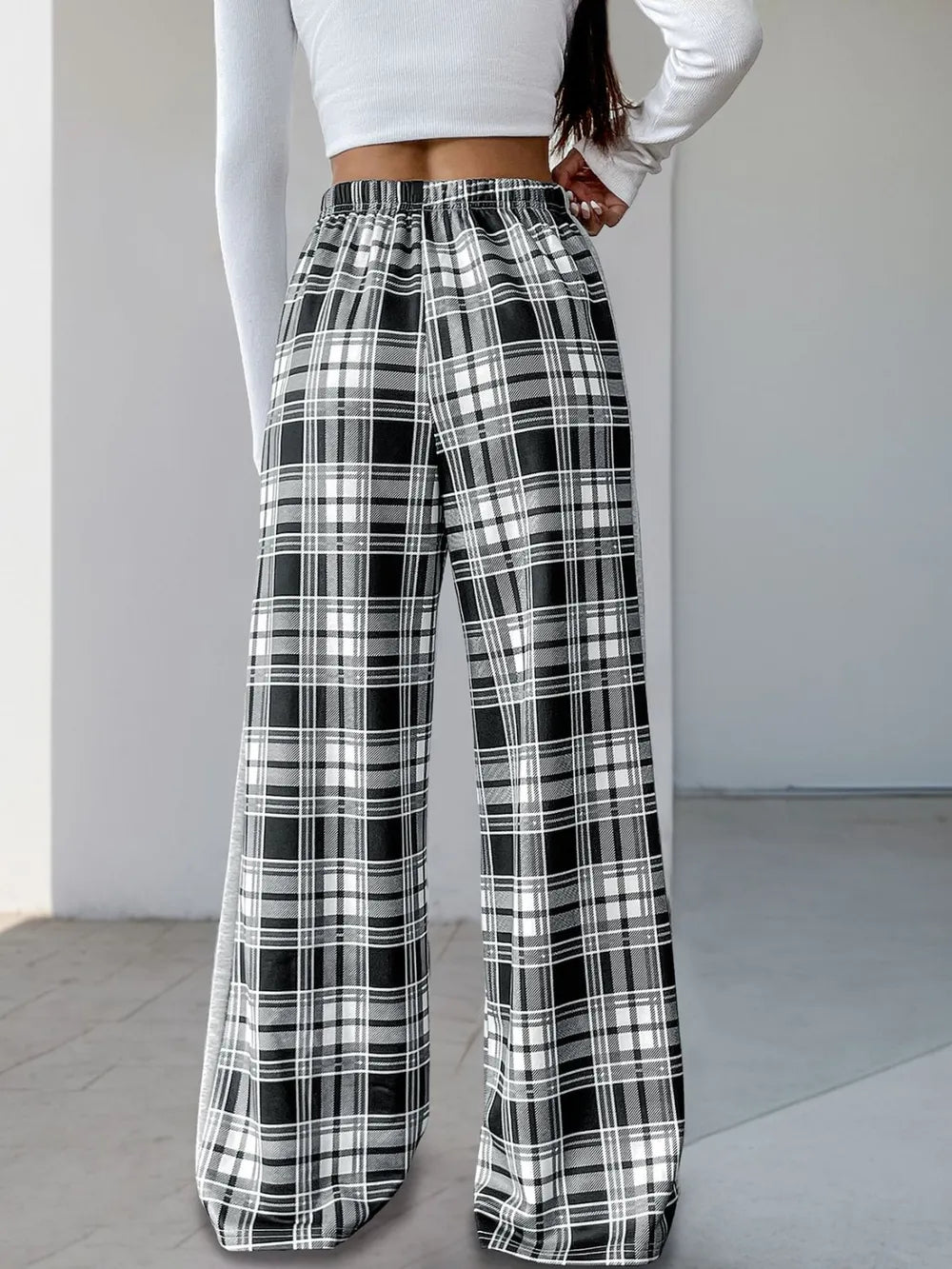 Drawstring Plaid Wide Leg Pants in Black