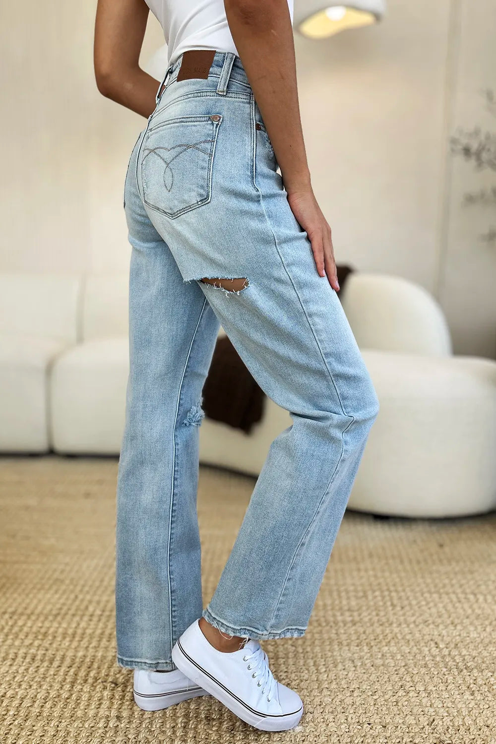 Judy Blue High Waist Distressed Straight Jeans in Light