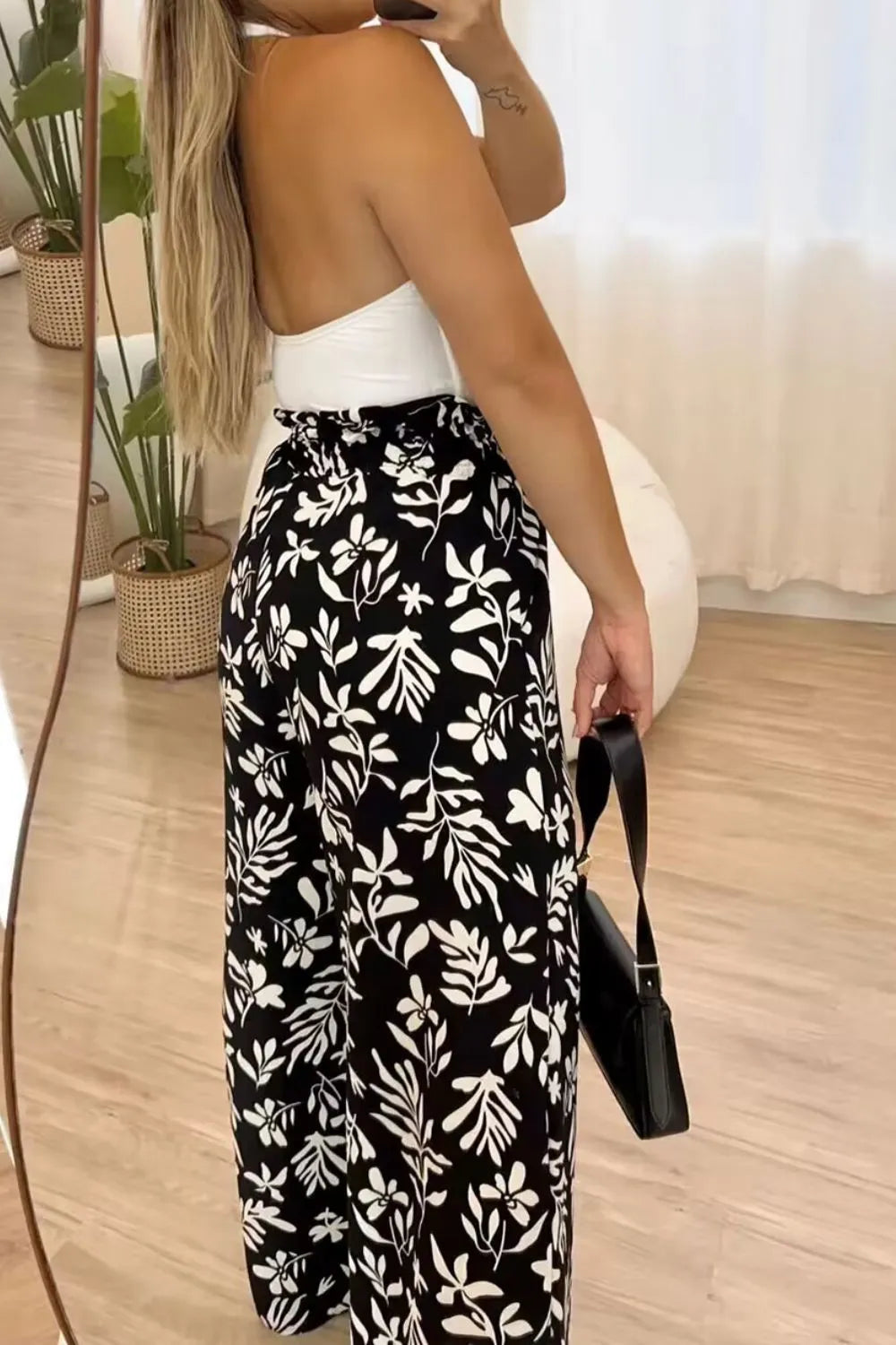 Printed Wide-Leg Pants in Black