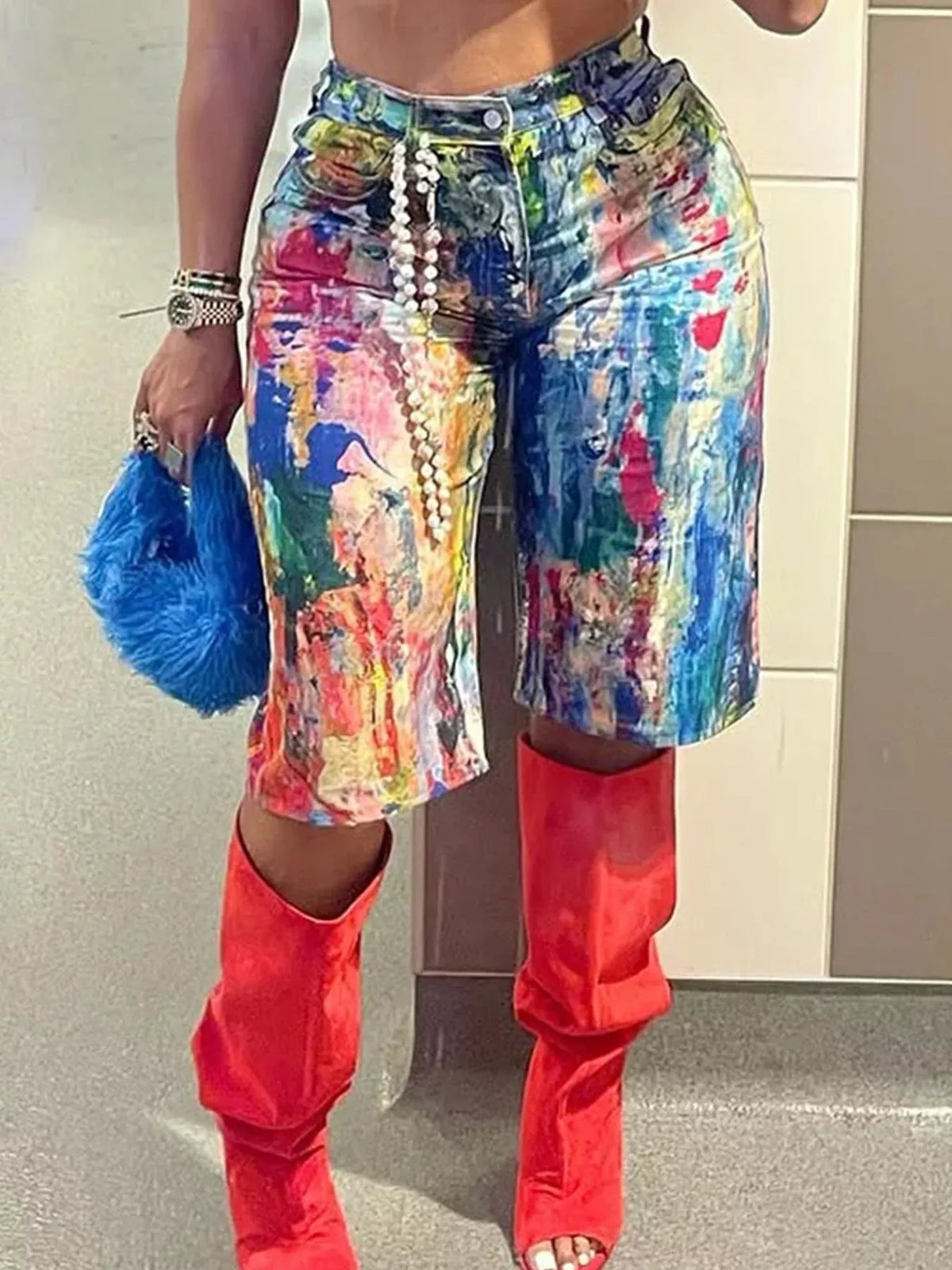 Artistic Splash Print Shorts in Multicolor