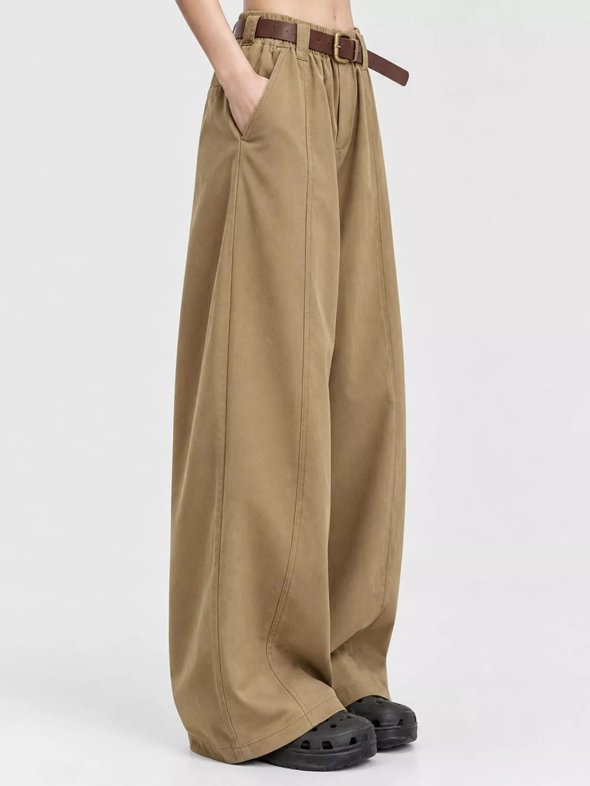 Wide-Leg Cargo Pants