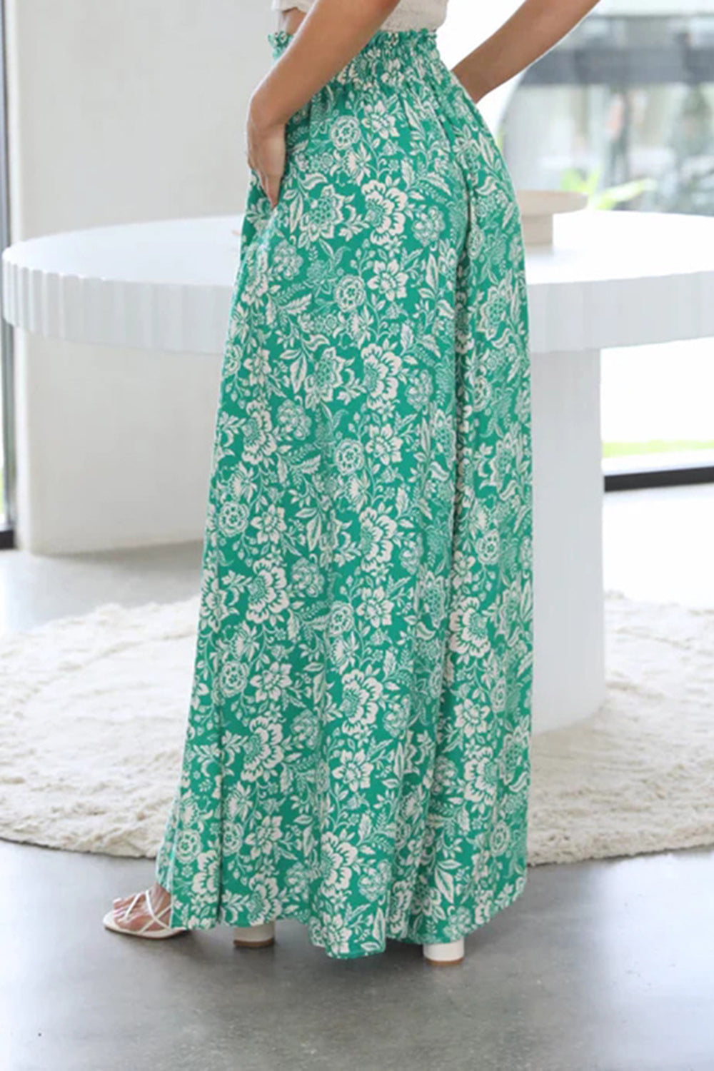 Tied Wide-Leg Pants