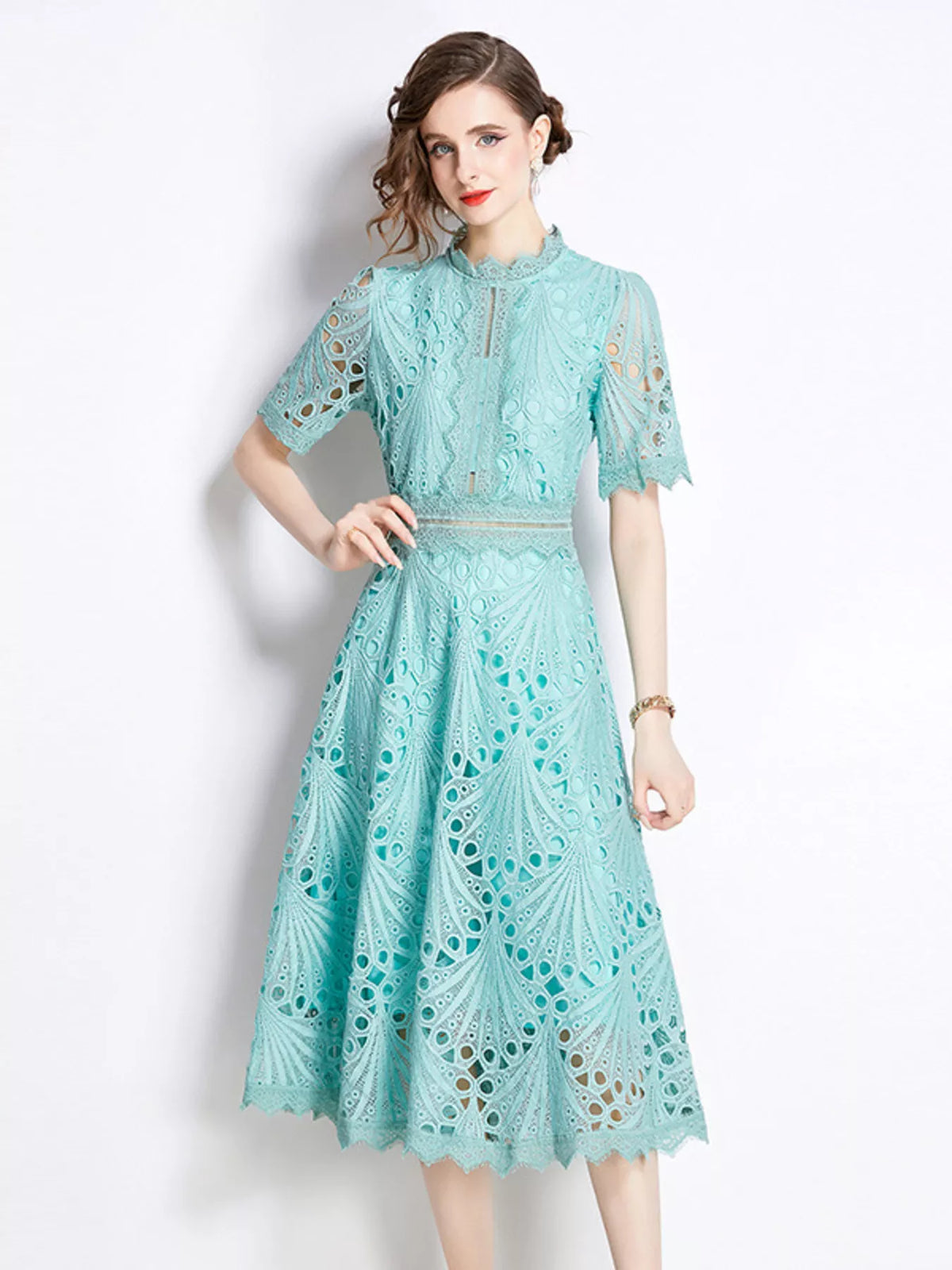 Lace Short Sleeve Midi Dress