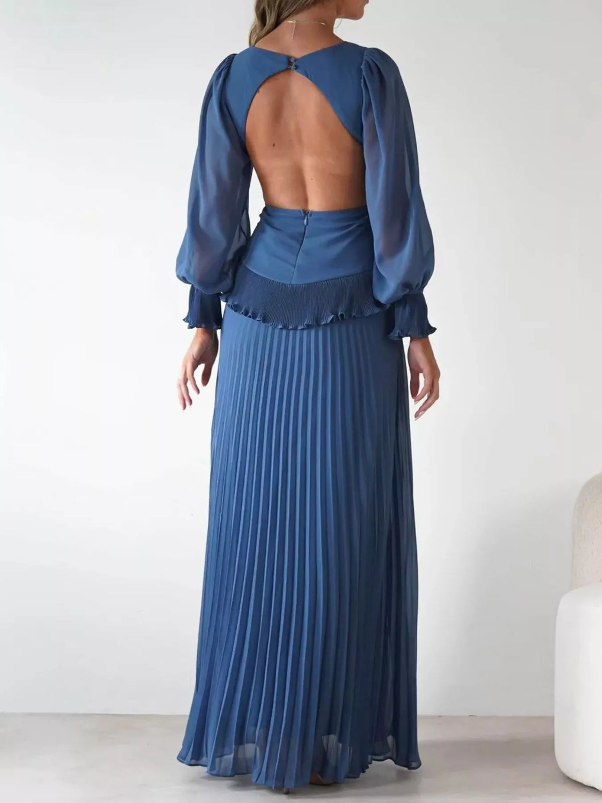 Backless Pleated Maxi Dress in Blue