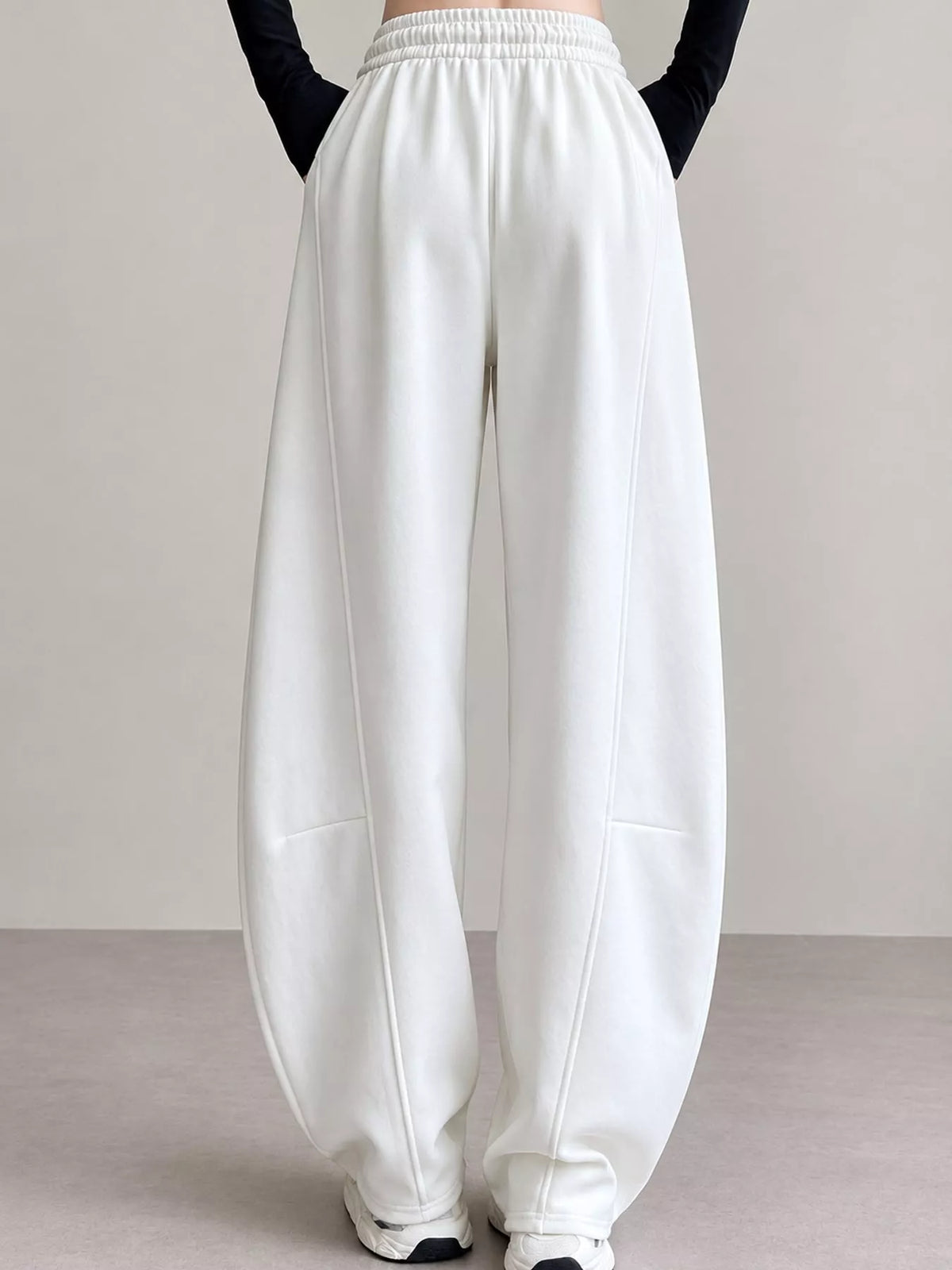 Loose-Fit Wide-Leg Drawstring Sweatpants