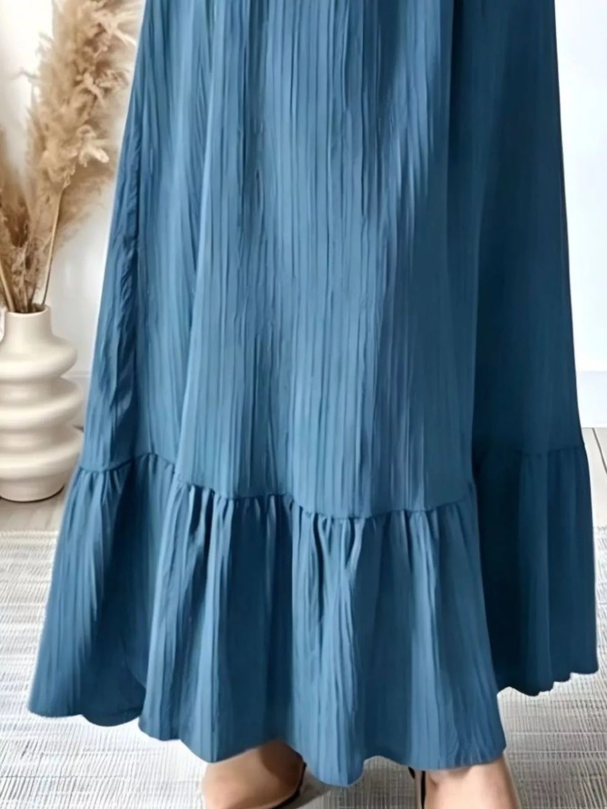 Textured Puff-Sleeve Maxi Dress