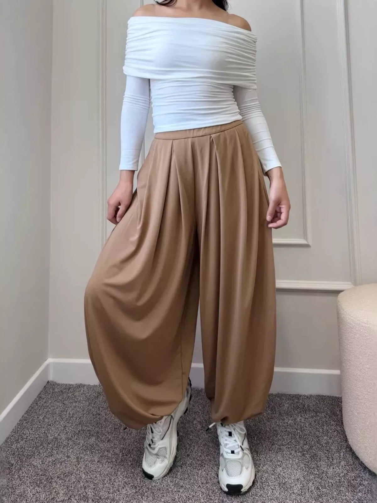 High-Waisted Pleated Wide-Leg Pants