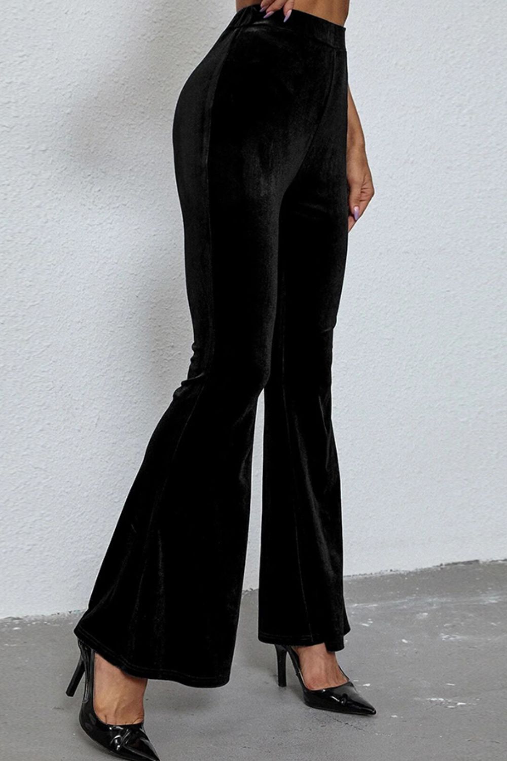 High-Waisted Flare Leg Pants in Black