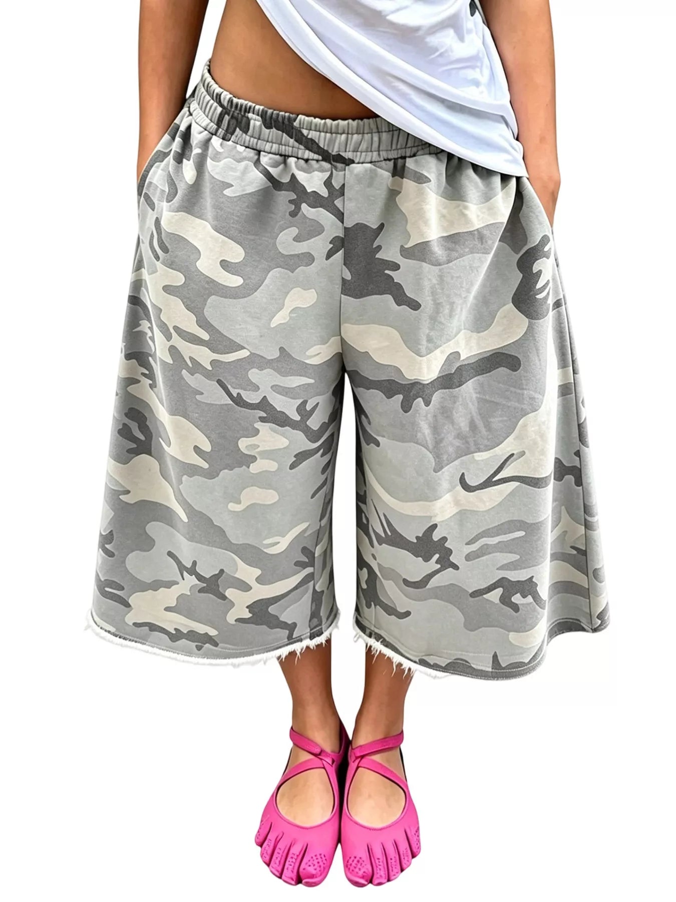 Wide-Leg Cropped Sweatpants with Raw Hem