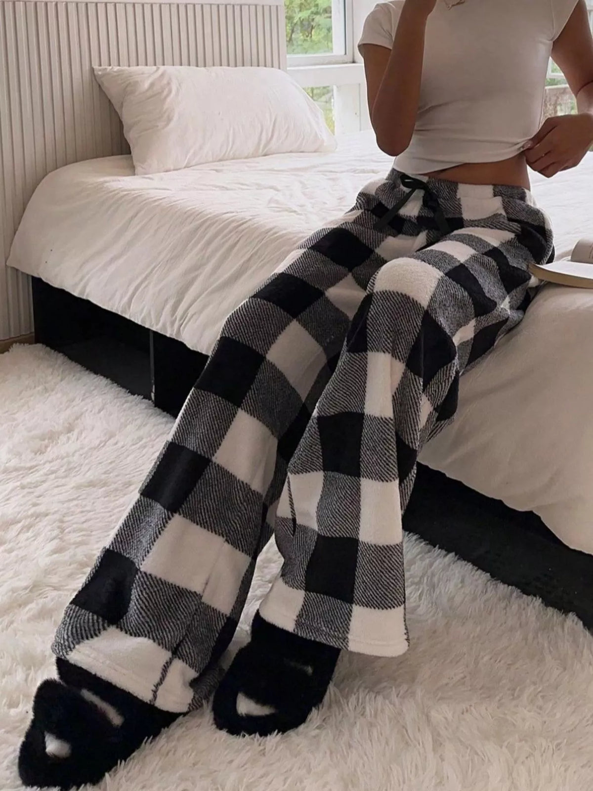 Basic Wide Leg Pants