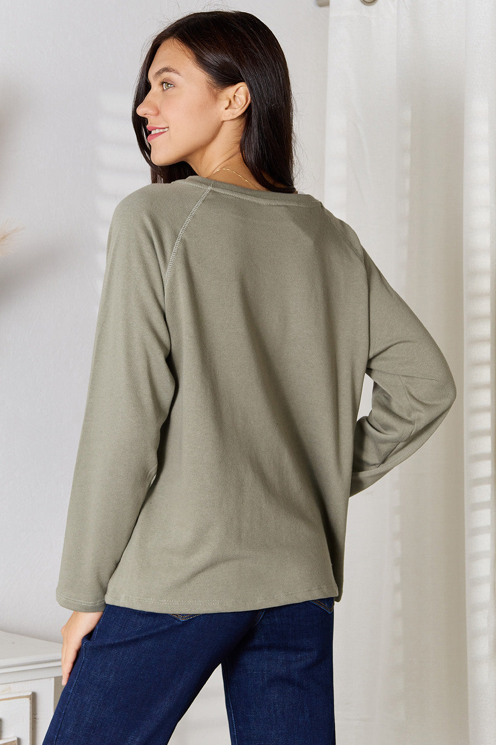 Culture Code V-Neck Long Sleeve Tee in Sage