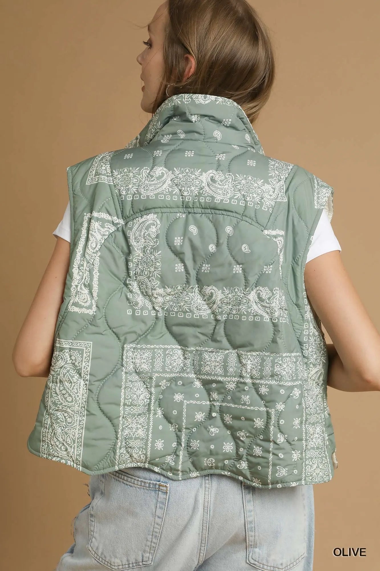 Umgee Bandana Print Puffer Vest in Olive