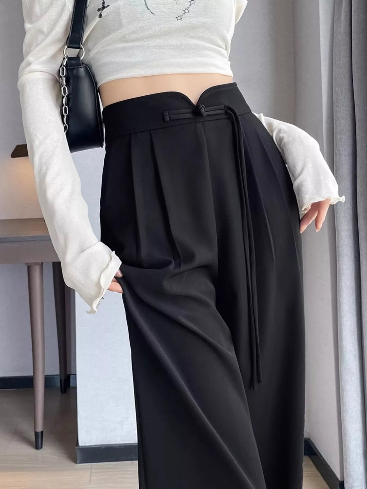 Pocketed High-Waisted Wide-Leg Pants