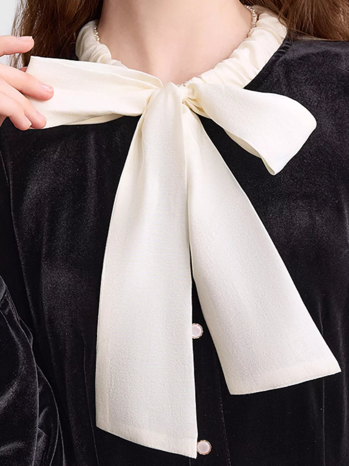 Velvet Bowknot A-Line Dress in Black