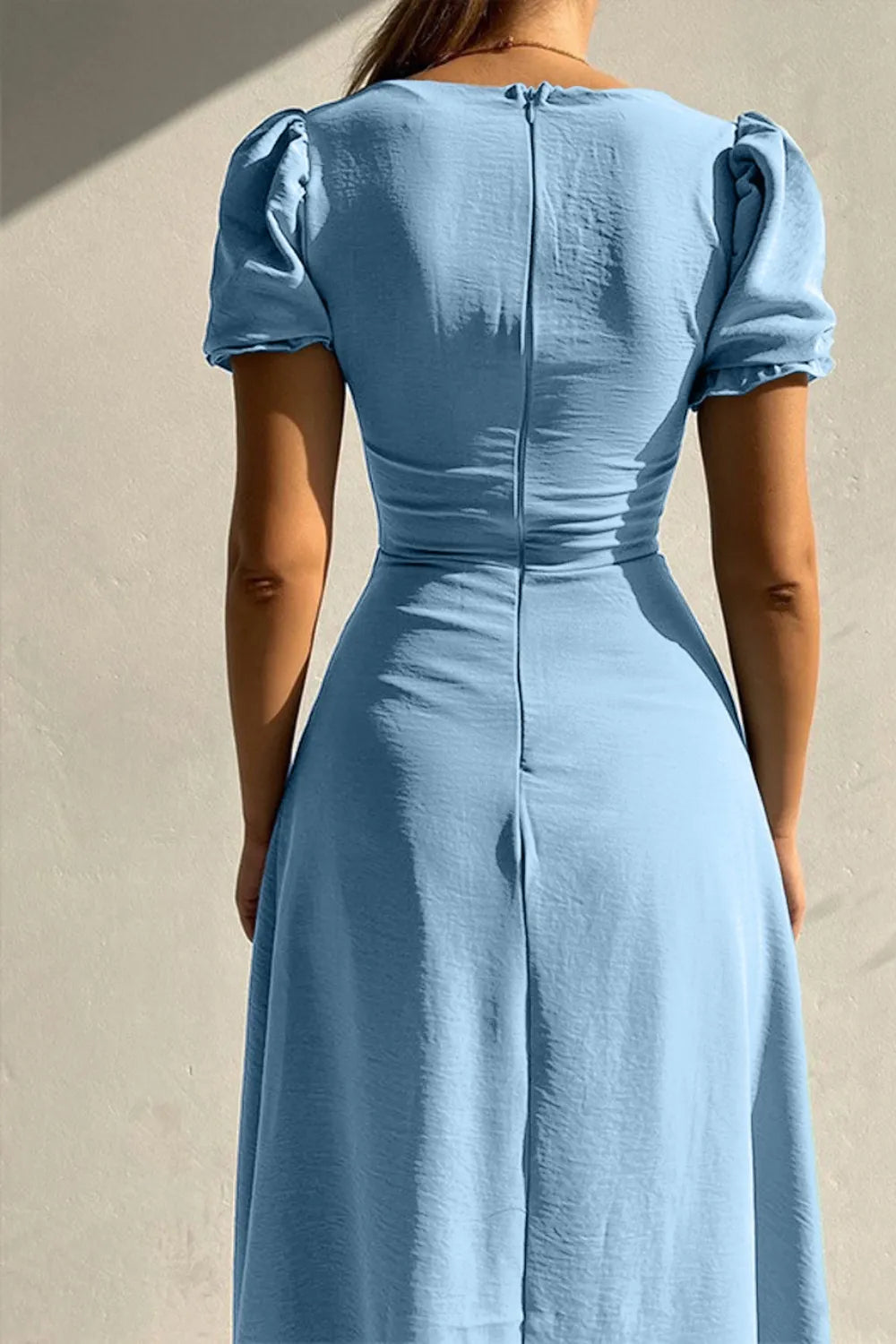 Sweetheart Neckline Short Sleeve Dress