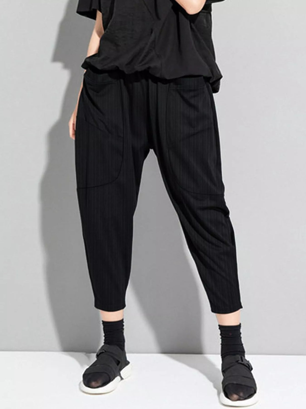 Plus Size Loose-Fit Harem Pants