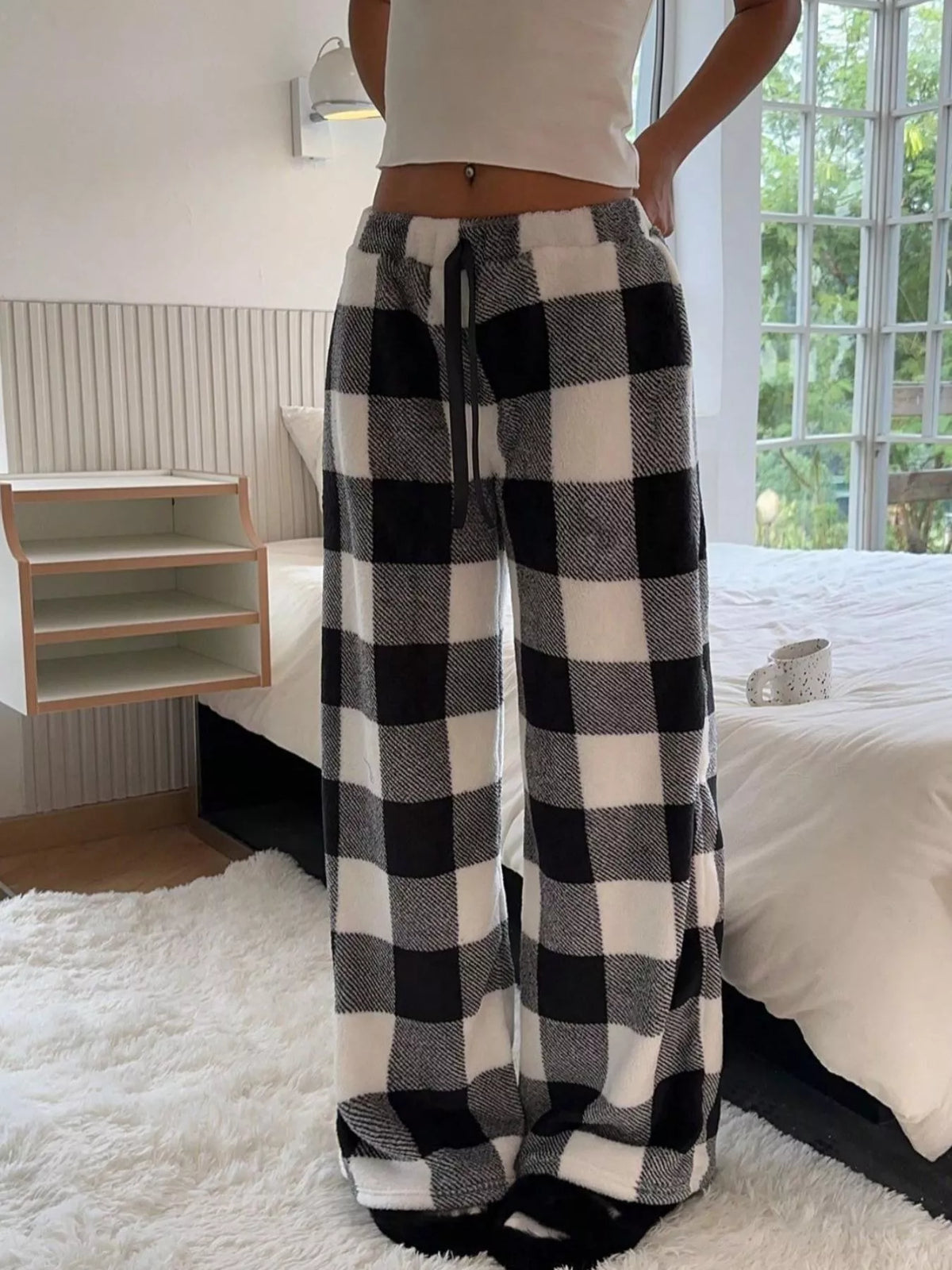 Basic Wide Leg Pants