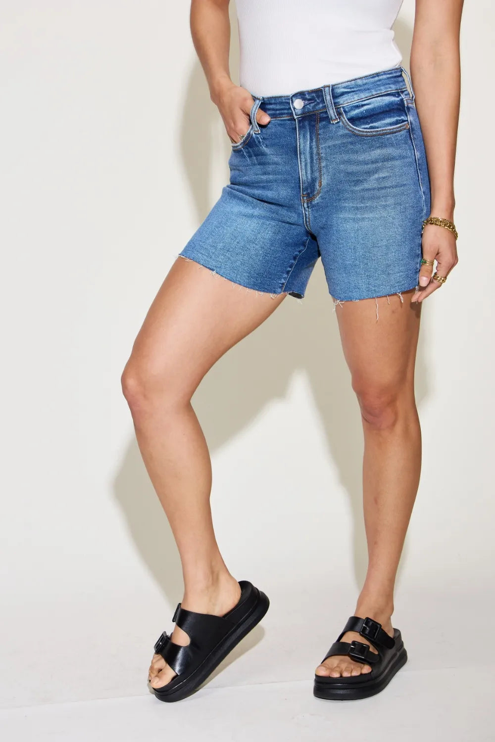 Judy Blue High Waist Slim Denim Shorts in Medium Wash