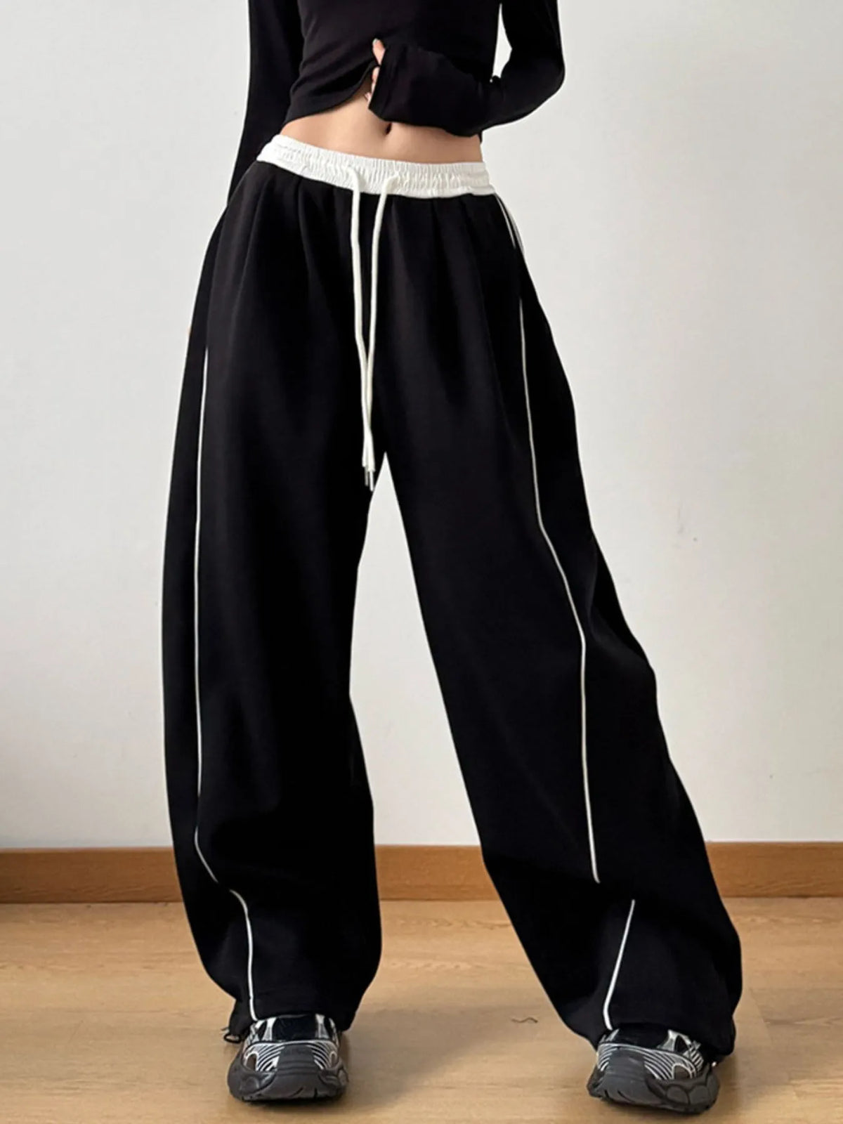Classic Wide Leg Drawstring Pants
