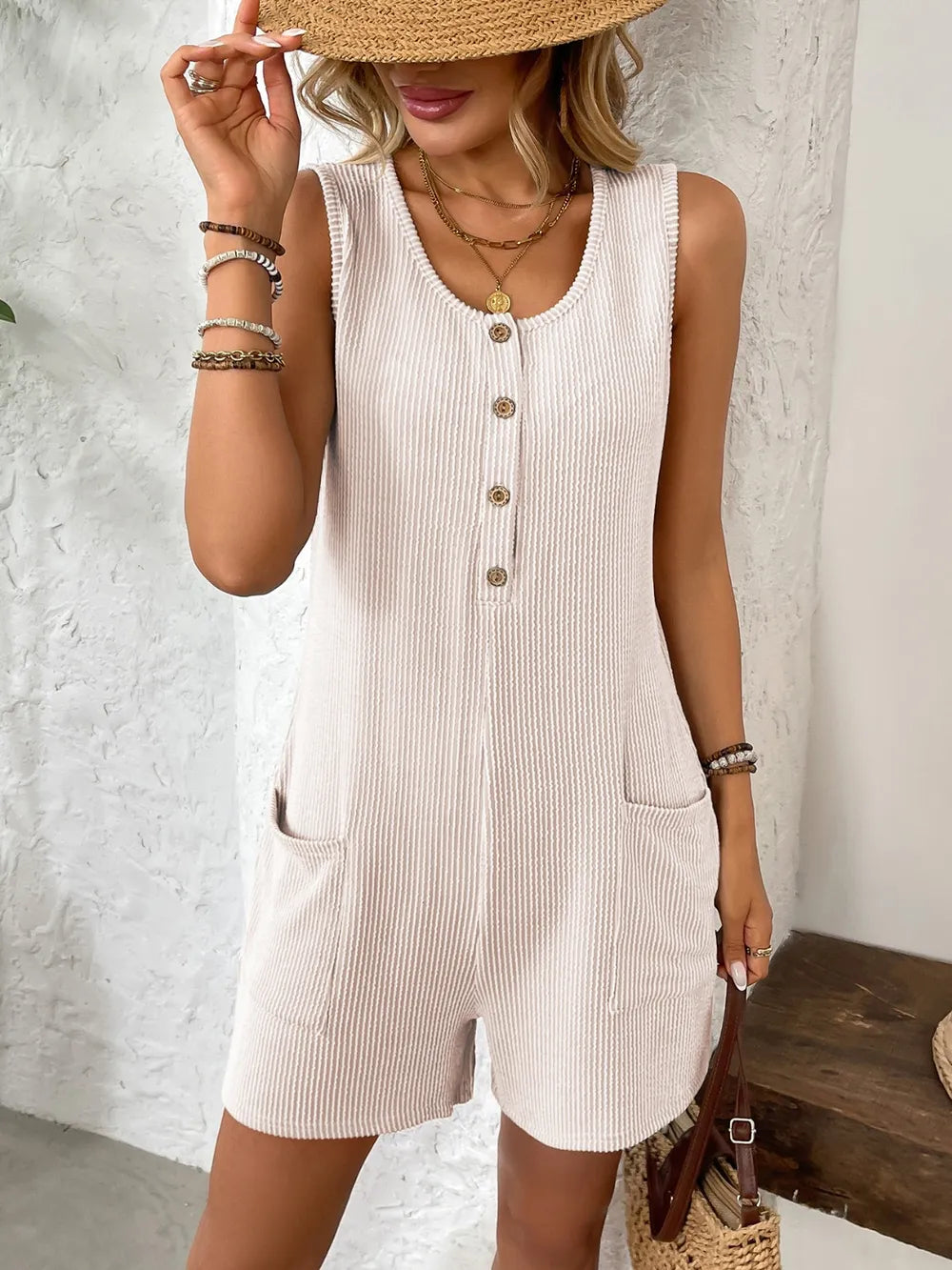 Round Neck Sleeveless Romper