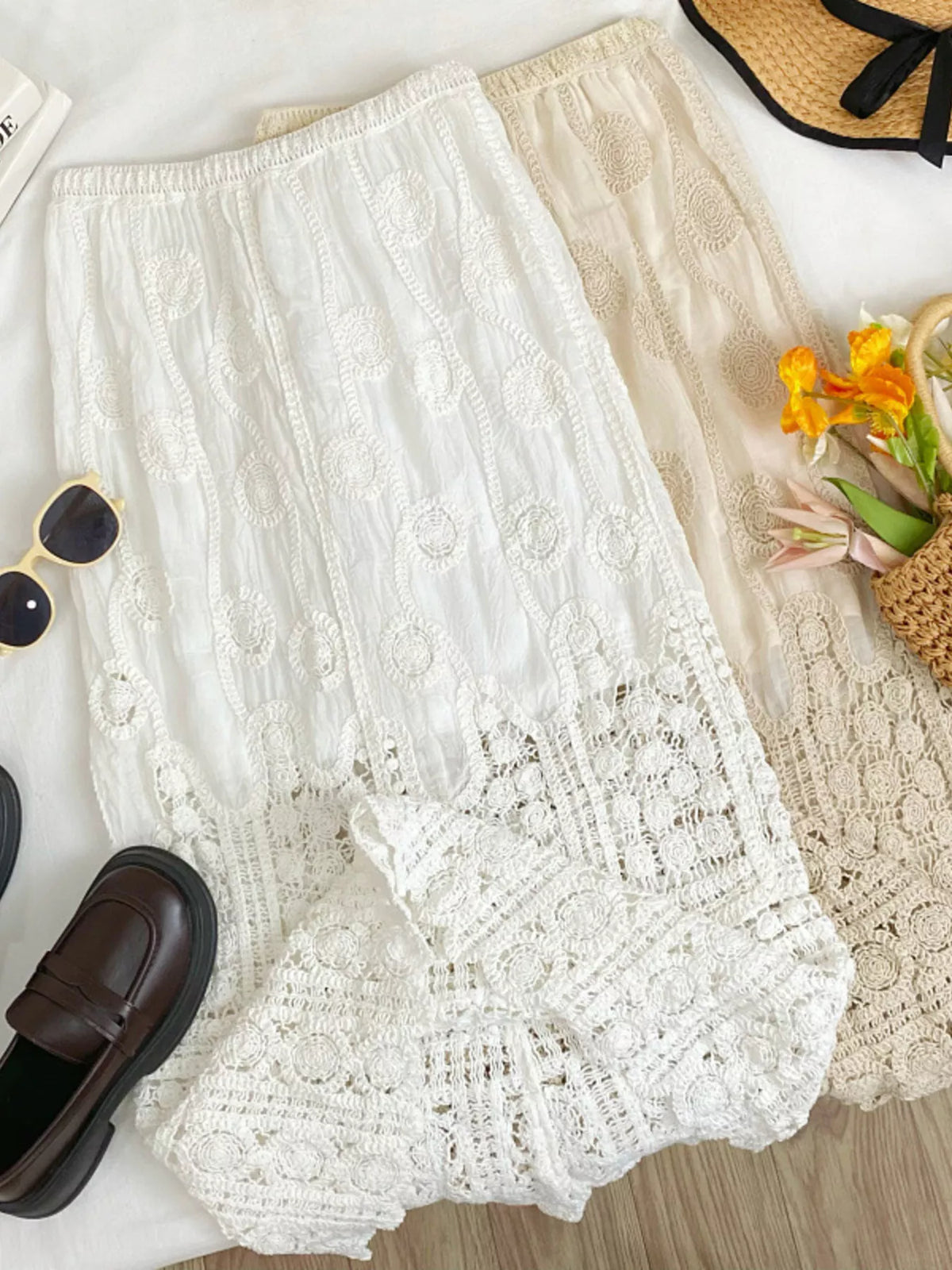Lace Elastic-Waist Midi Skirt