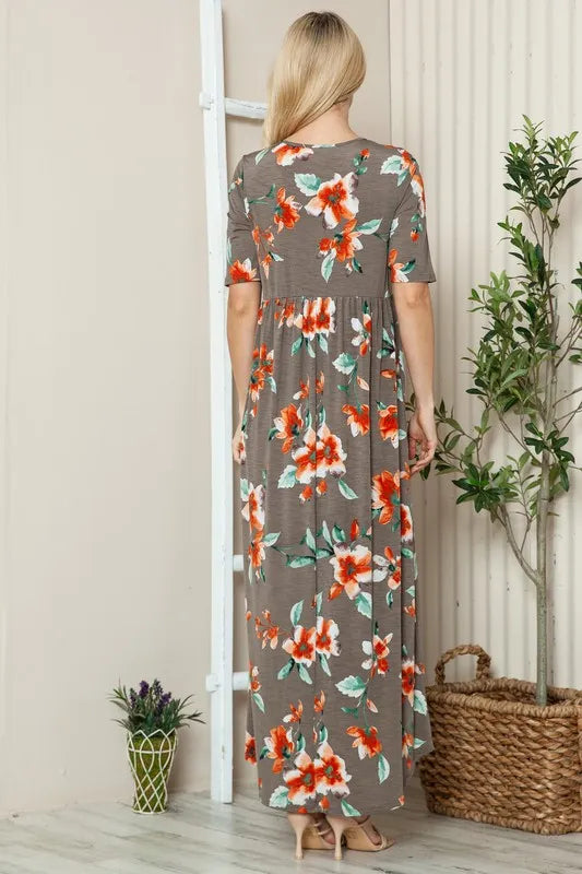 Floral Round Neck Short Sleeve Maxi Tee Dress in Coffee Brown