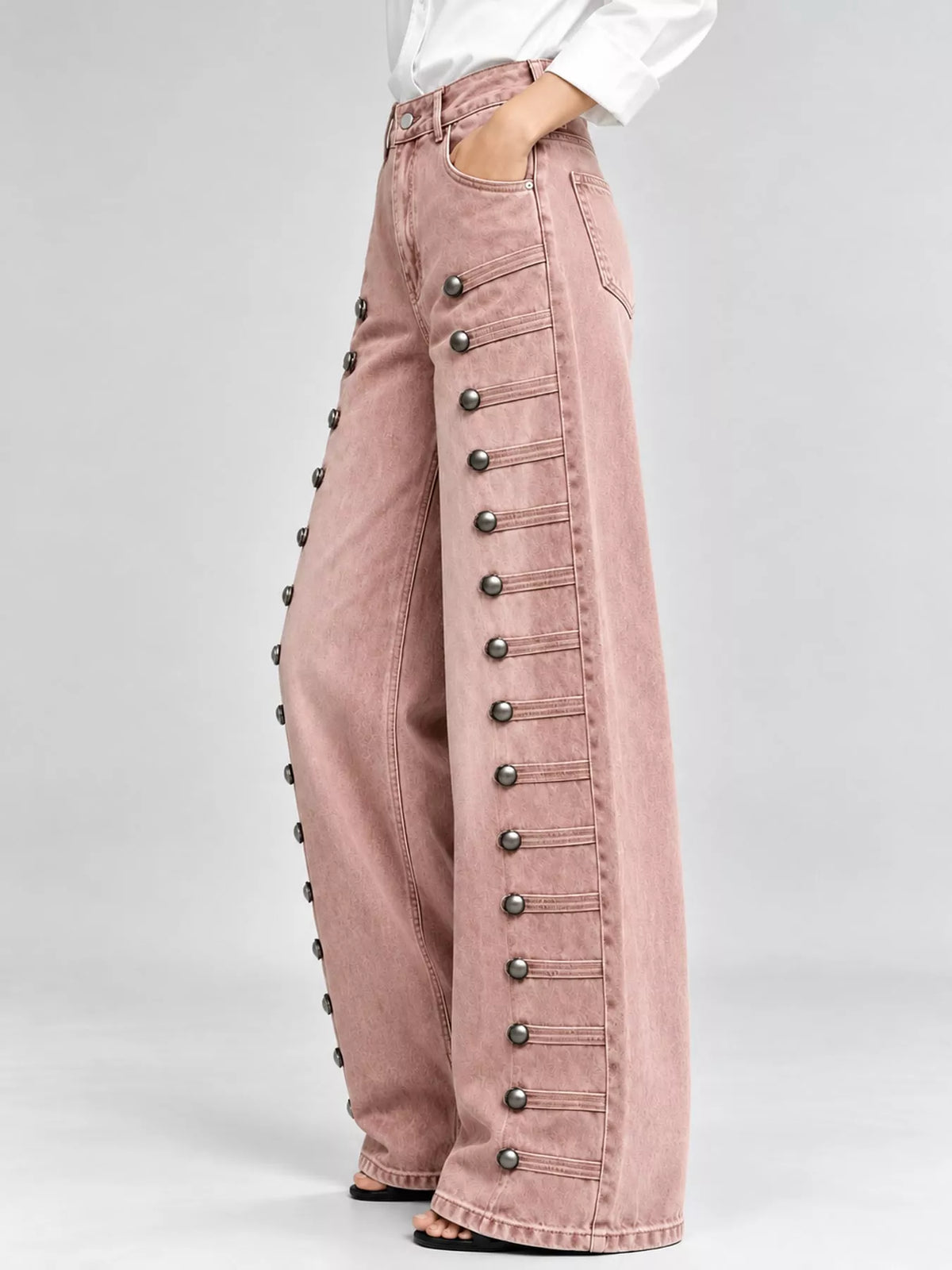 Contrast-Stitch Wide Leg Jeans