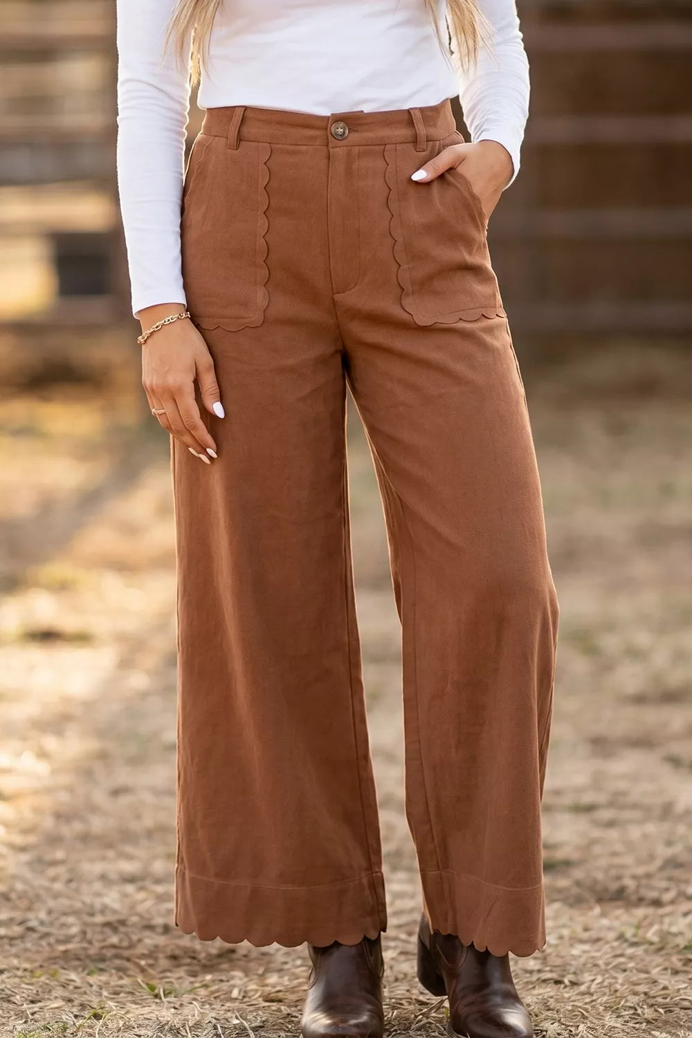 Scalloped Pocket Pants in Caramel