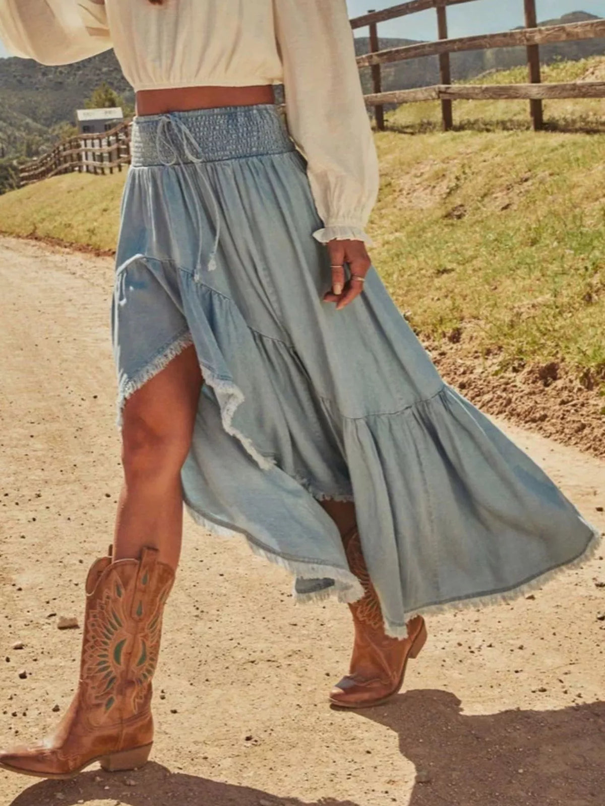 High-Low Frayed Hem Denim Skirt in Light Blue