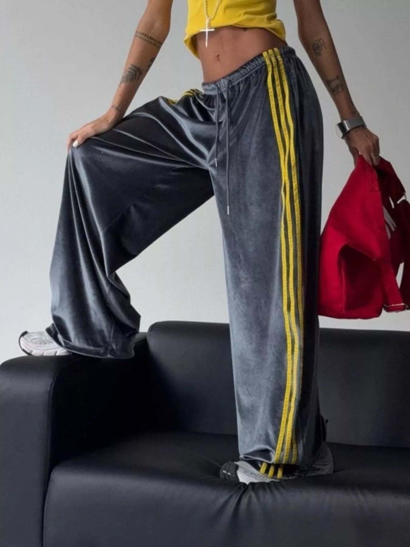 Contrast Stripe Wide-Leg Pants