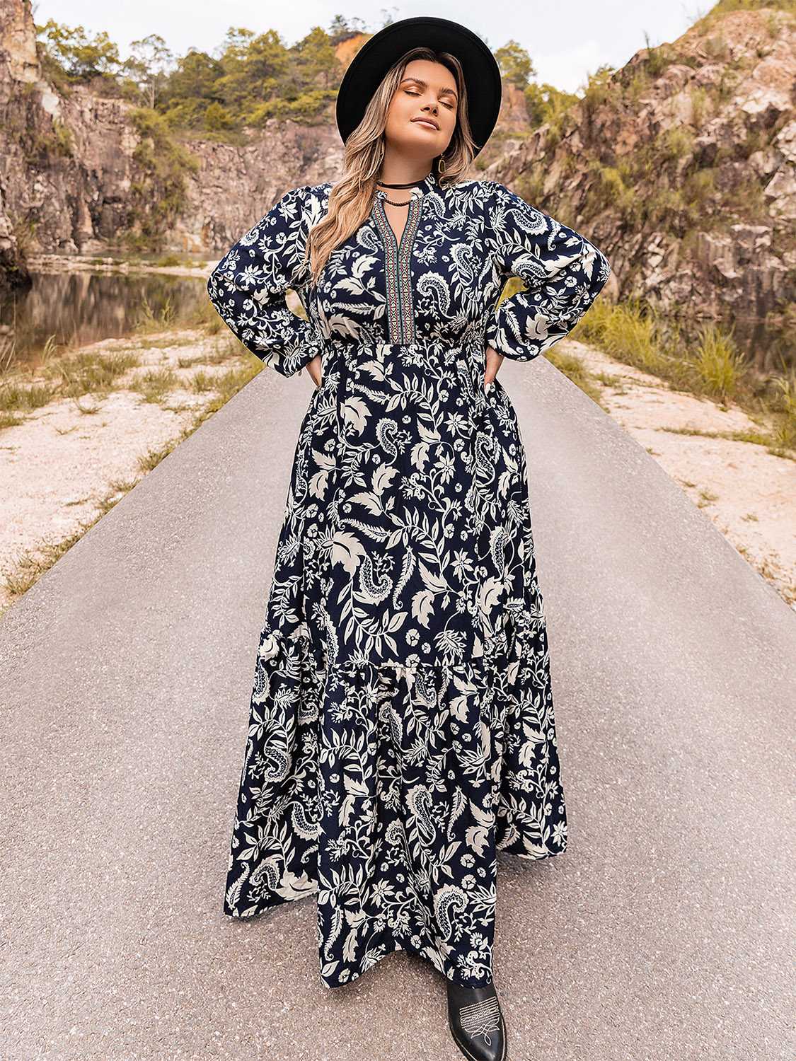 Long Sleeve Maxi Dress in Dark Navy