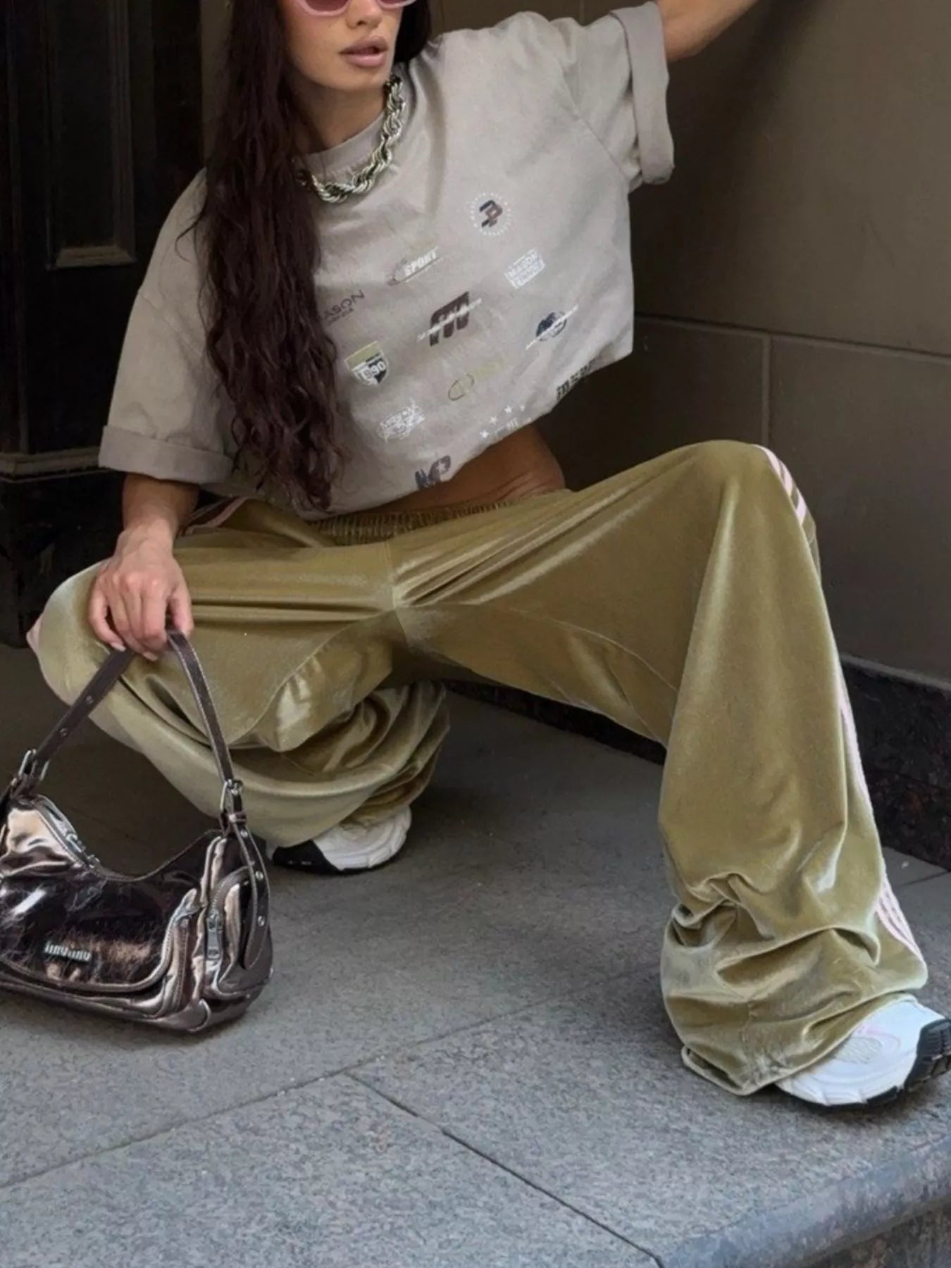 Contrast Stripe Wide-Leg Pants