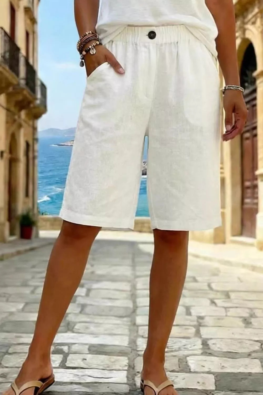 Pocketed Elastic Waist Shorts