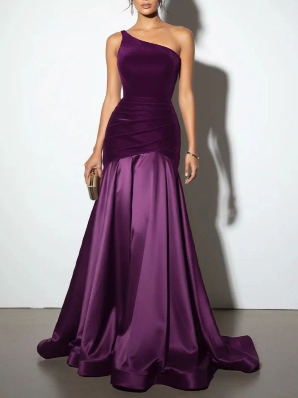 Single Shoulder Ruched Floor Length Dress