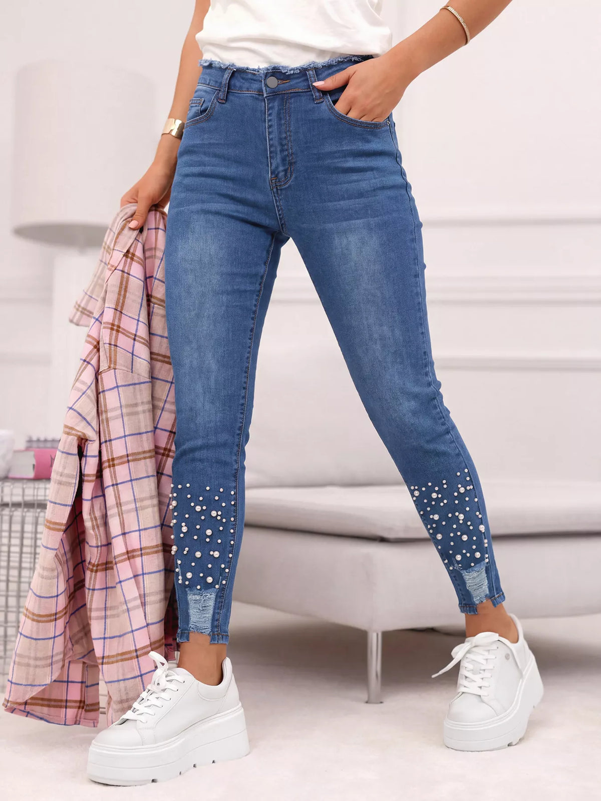High-Waisted Pearl Embellished Skinny Jeans in Blue