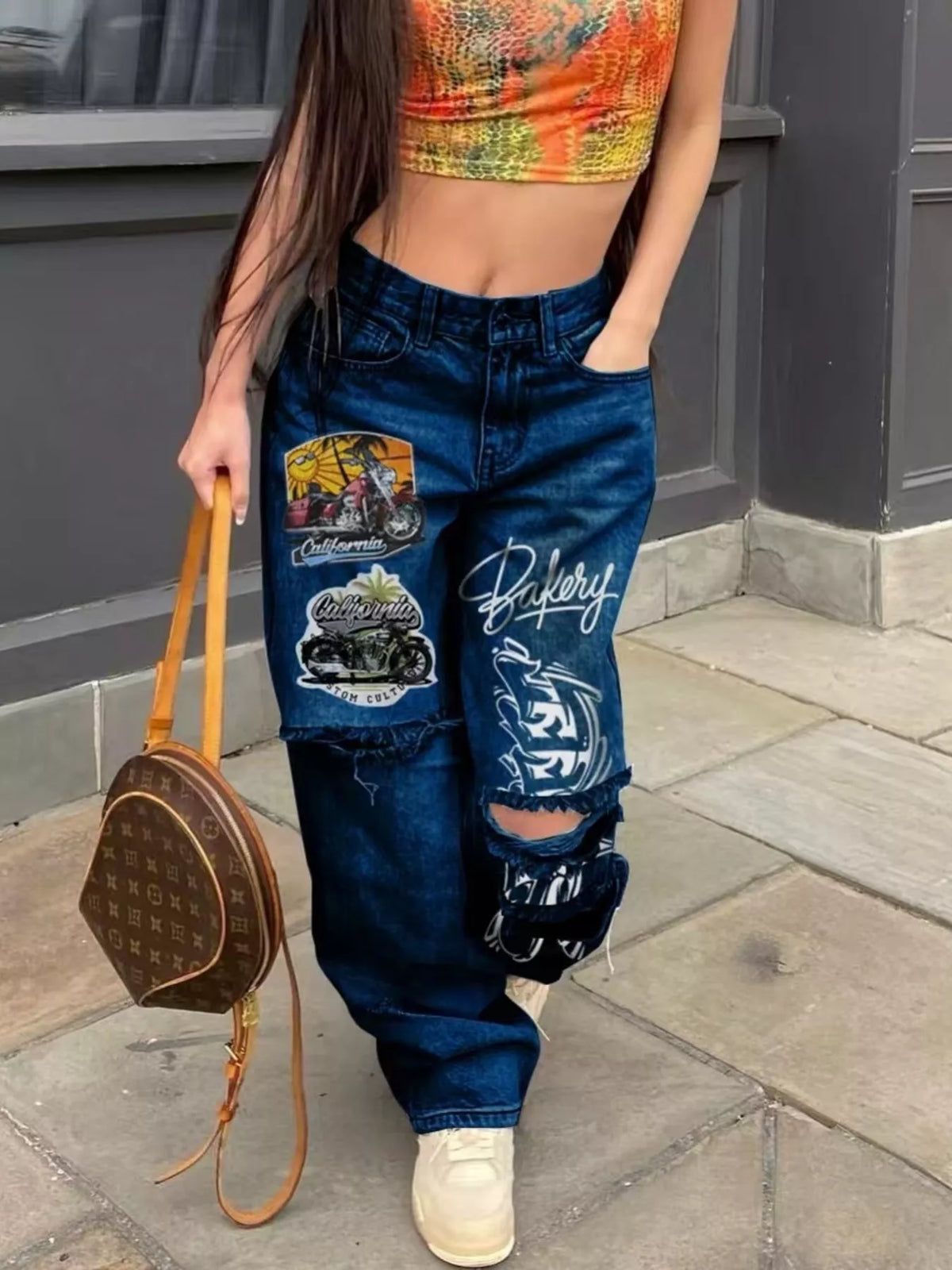 Distressed Wide Leg Jeans