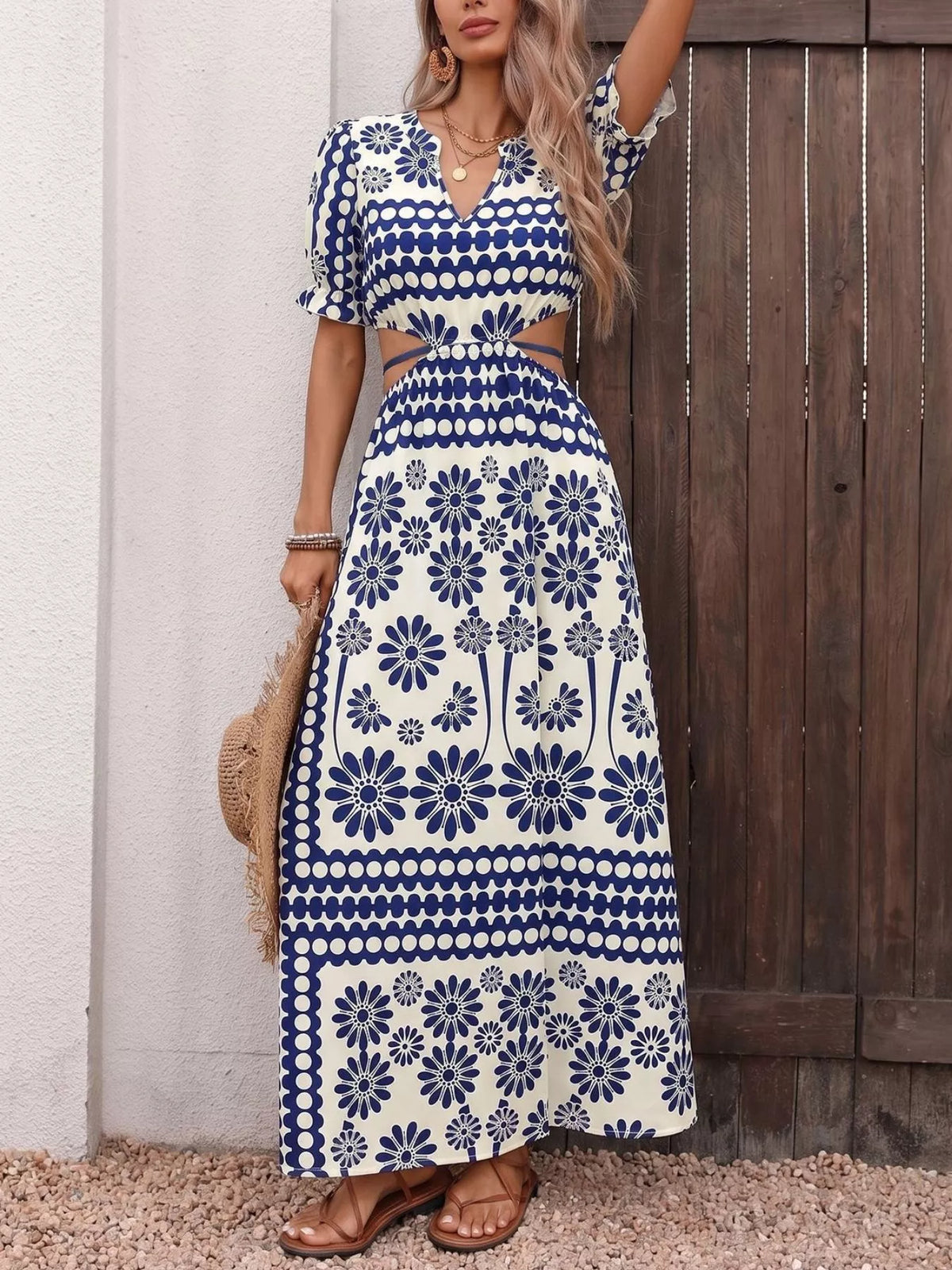 Floral Print Cutout Waist Maxi Dress in Navy Blue