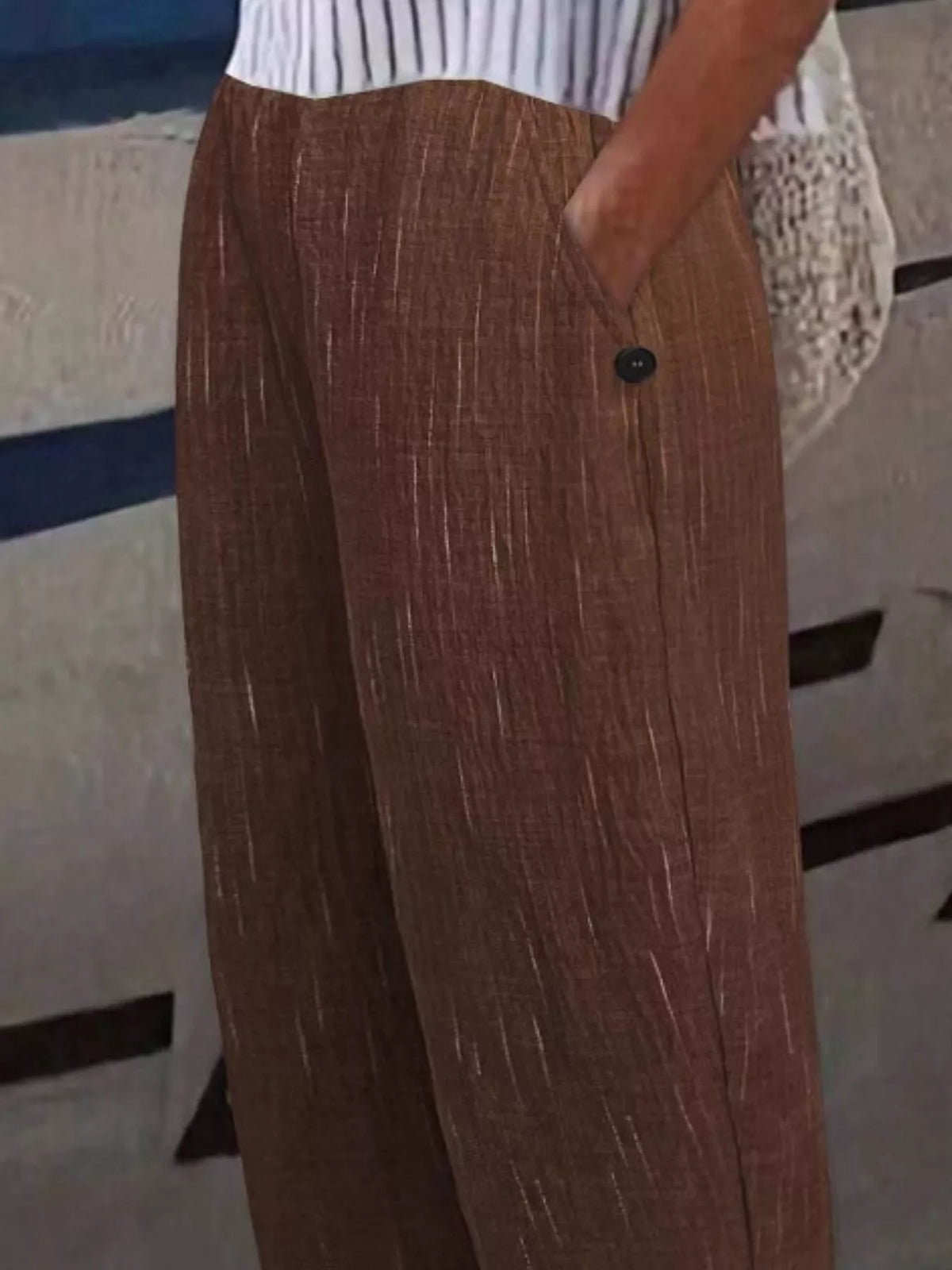 Loose Fit Cropped Pants